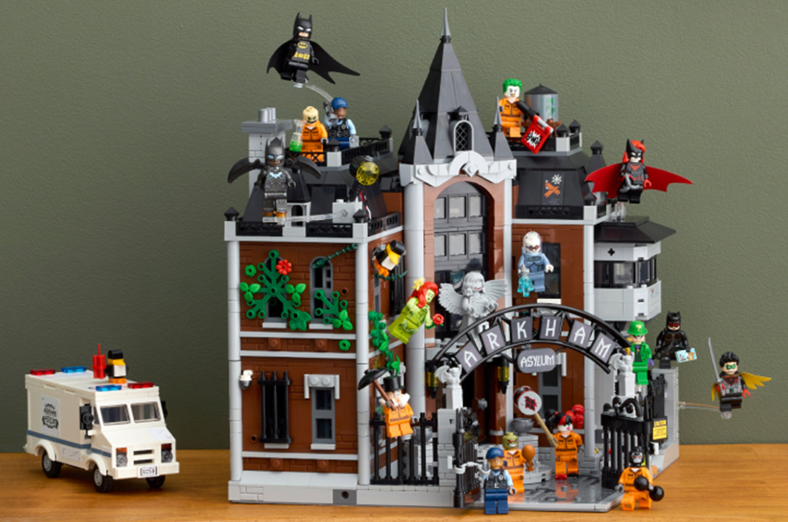 Arkham Asylum™: The Most Haunting Landmark in Batman's Universe