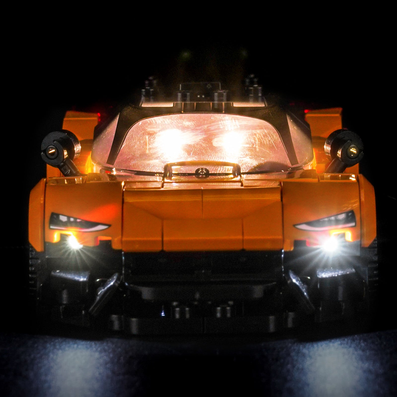 BrickBling Beleuchtungsset für LEGO Speed Champions McLaren W1 77257