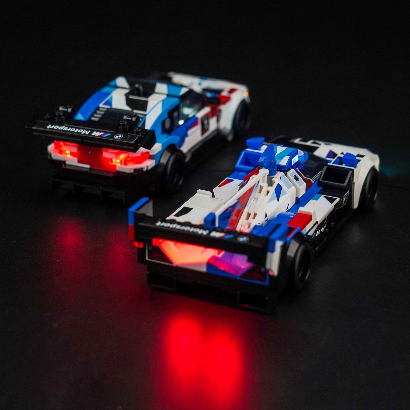 Kit d'éclairage BrickBling pour voitures de course LEGO Speed Champions BMW M4 GT3 et BMW M Hybrid V8 76922