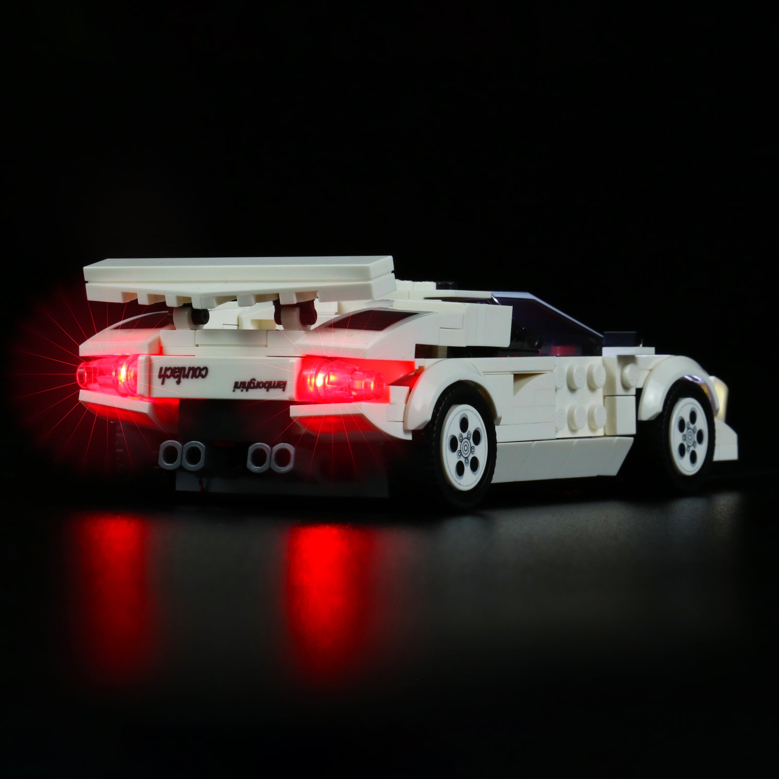 Kit d'éclairage BrickBling pour LEGO Speed Champions Lamborghini Countach 76908
