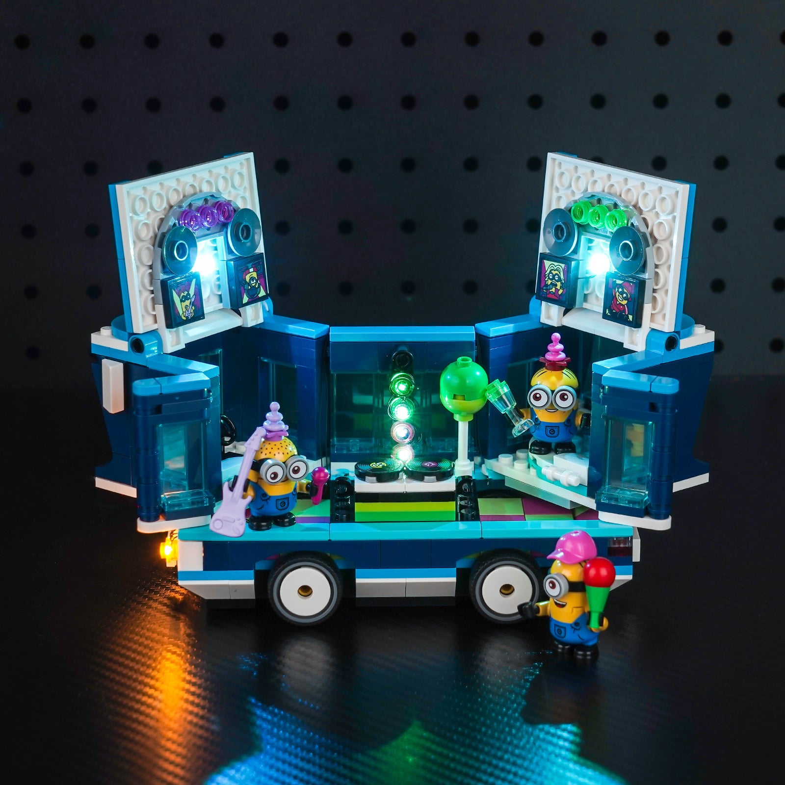 BrickBling Light Kit for LEGO Despicable Me 4 Minions' Music Party Bus 75581