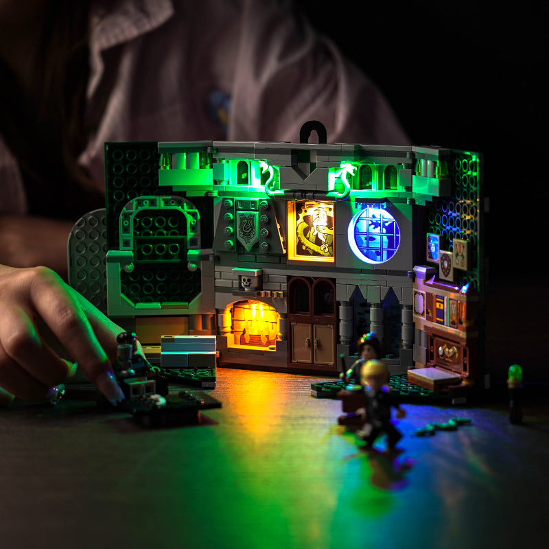 BrickBling Light Kit for LEGO Slytherin™ House Banner 76410