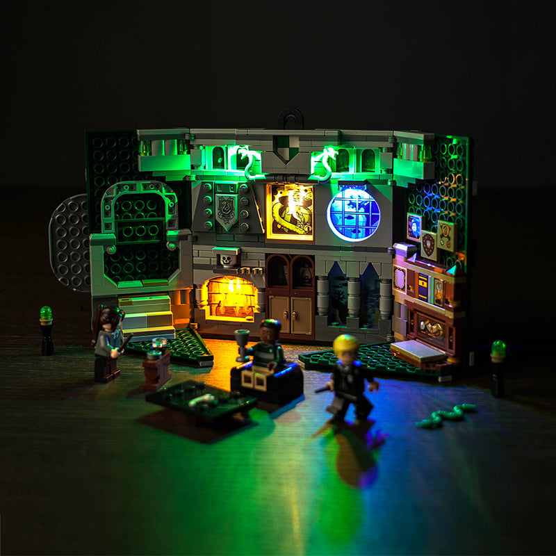 LEGO Slytherin™ House Banner Light