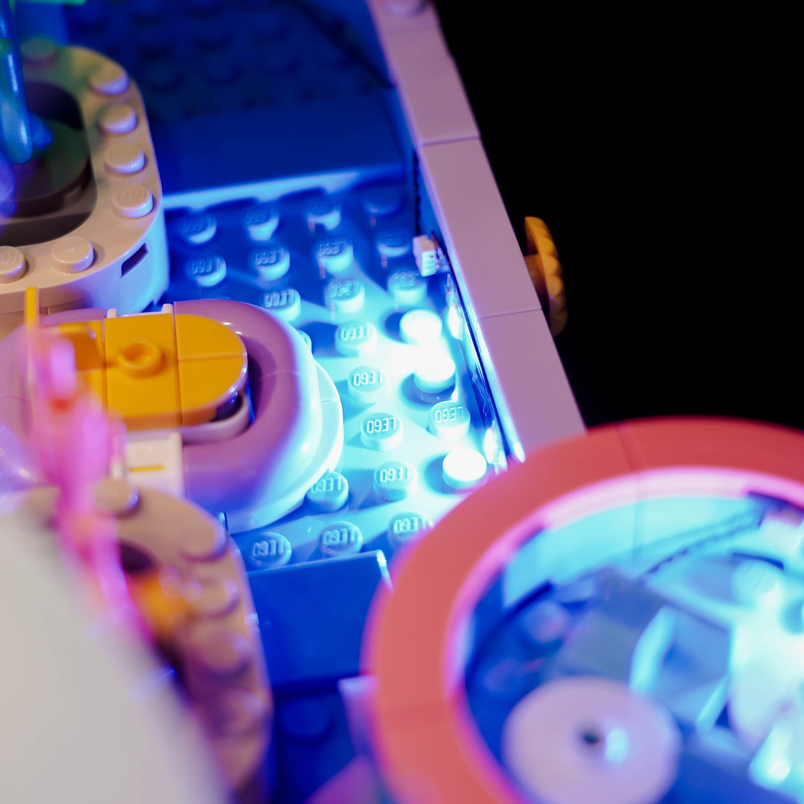 BrickBling Light Kit for LEGO Friends Heartlake City Water Park 42630