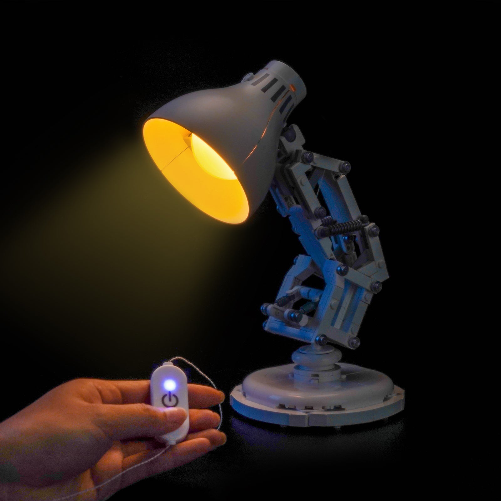 BrickBling Light Kit for LEGO Ideas LEGO Ideas ǀ Disney Pixar Luxo Jr. 21357 Classic Version