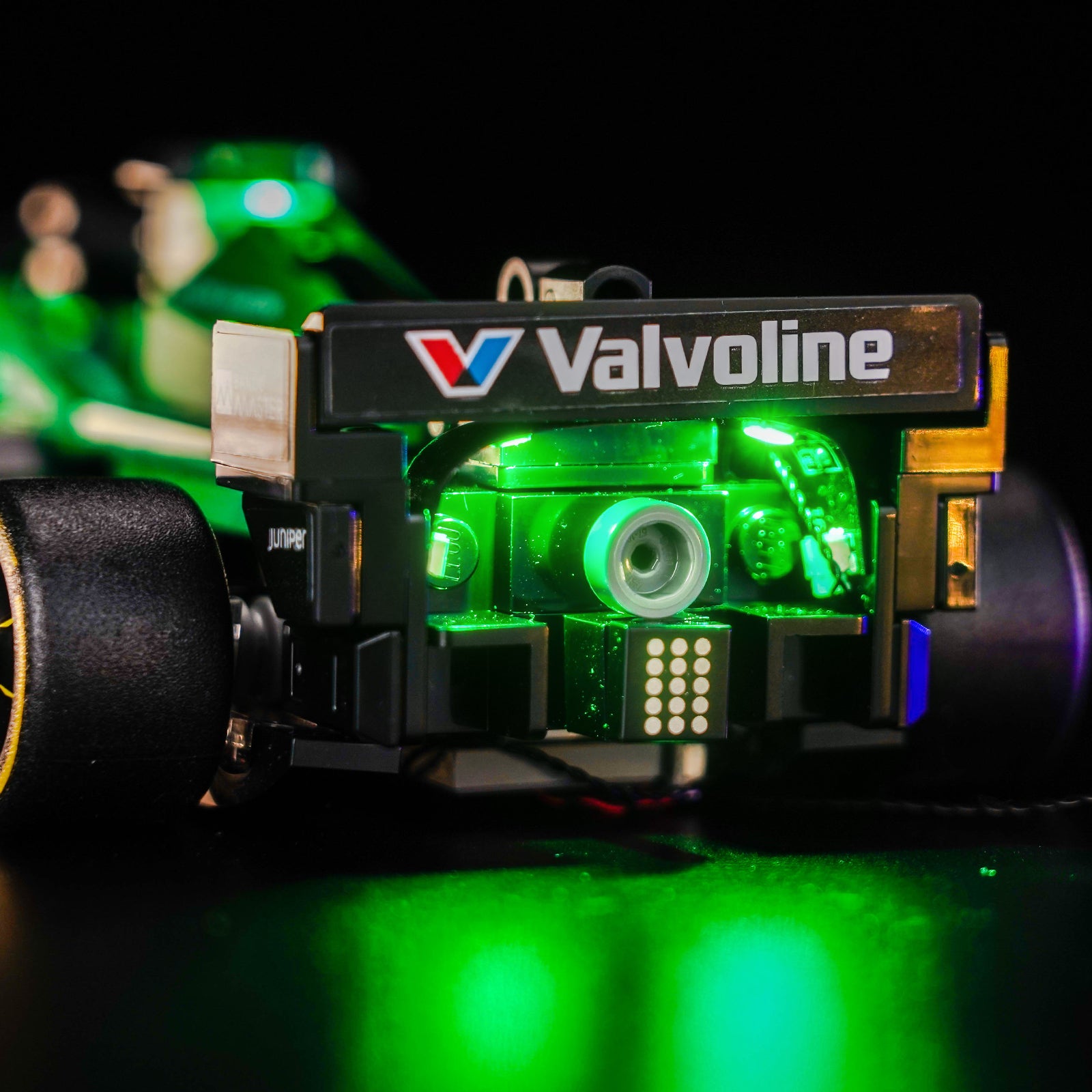BrickBling Light Kit for LEGO Speed Champions Aston Martin Aramco F1® AMR24 Race Car 77245
