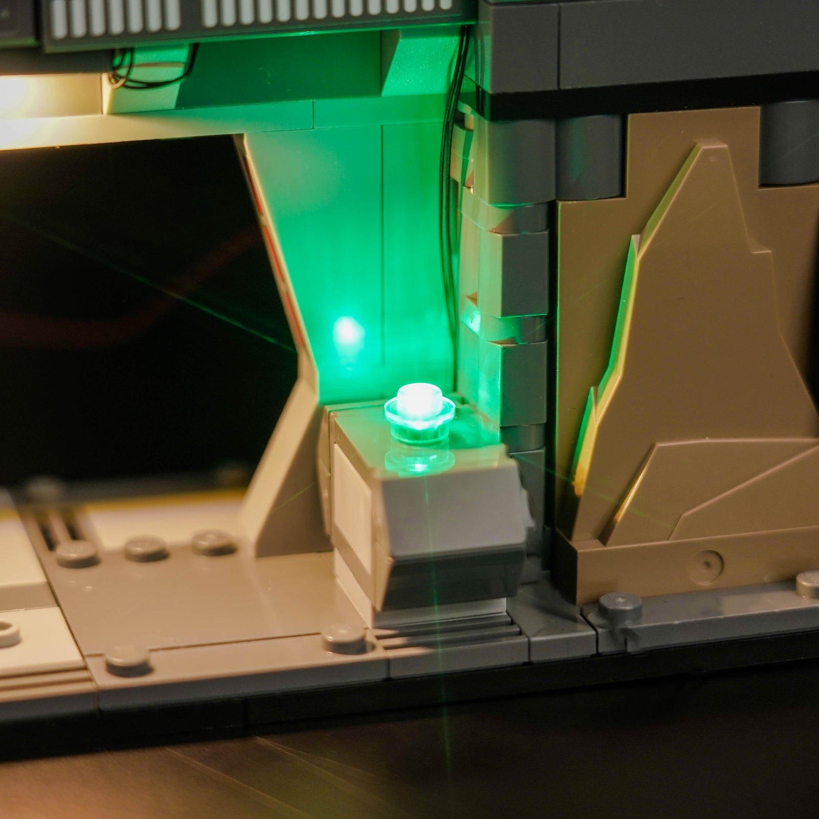 BrickBling Light Kit for LEGO Star Wars Paz Vizsla and Moff Gideon Battle 75386