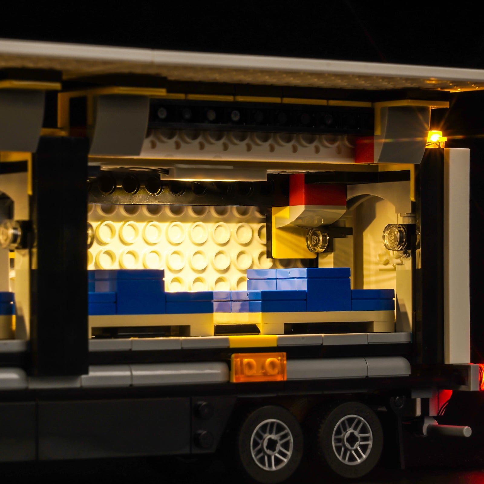 BrickBling Light Kit for LEGO City Yellow Delivery Truck 60440