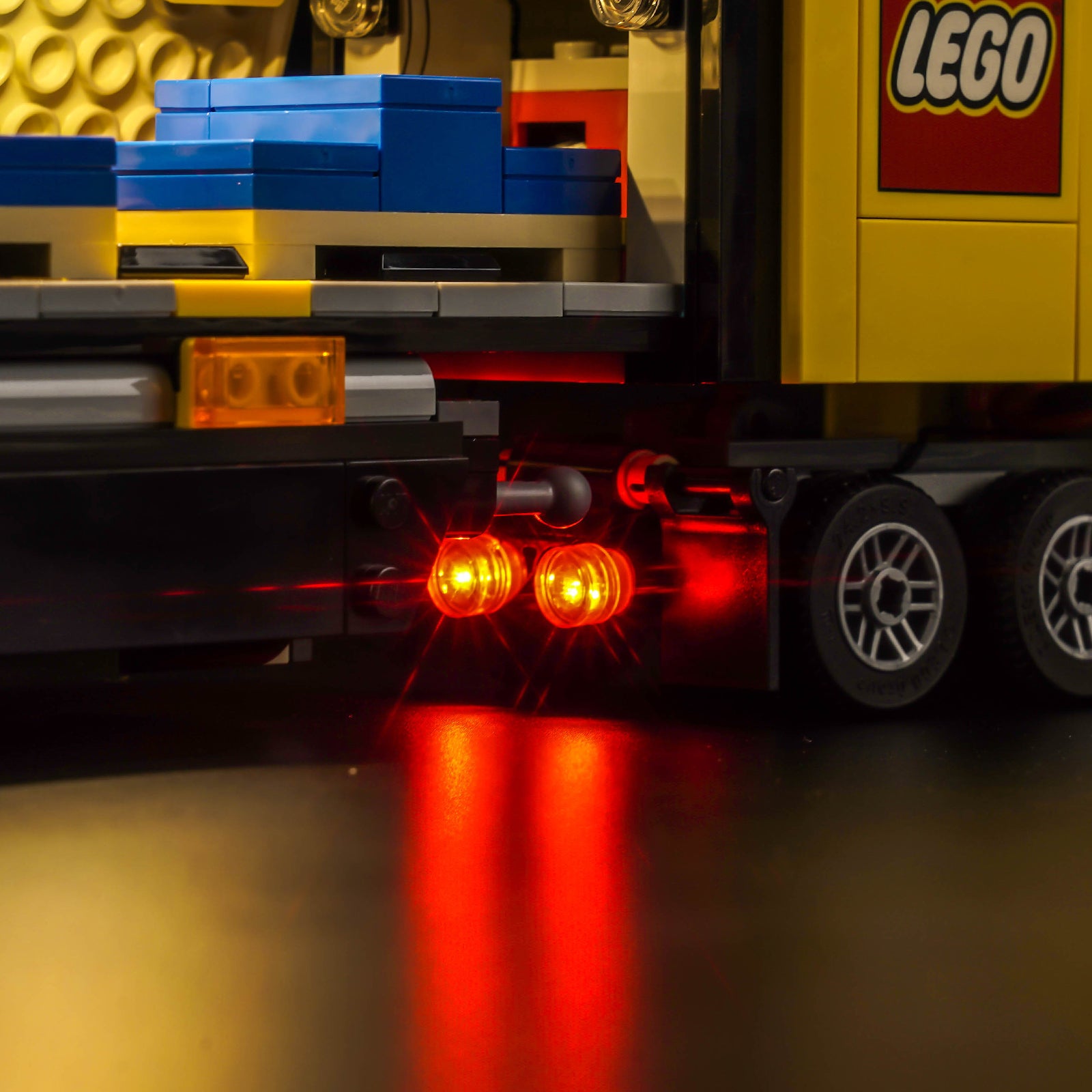 BrickBling Light Kit for LEGO City Yellow Delivery Truck 60440
