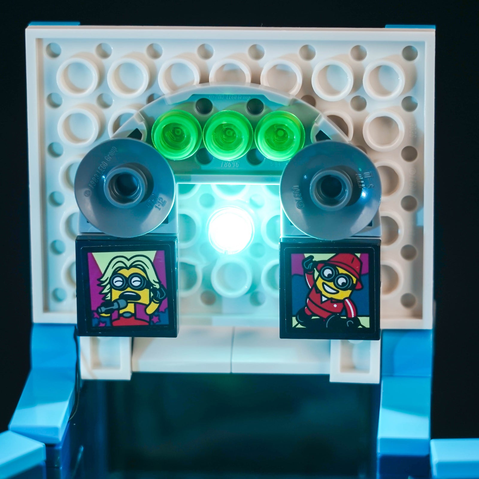 BrickBling Light Kit for LEGO Despicable Me 4 Minions' Music Party Bus 75581
