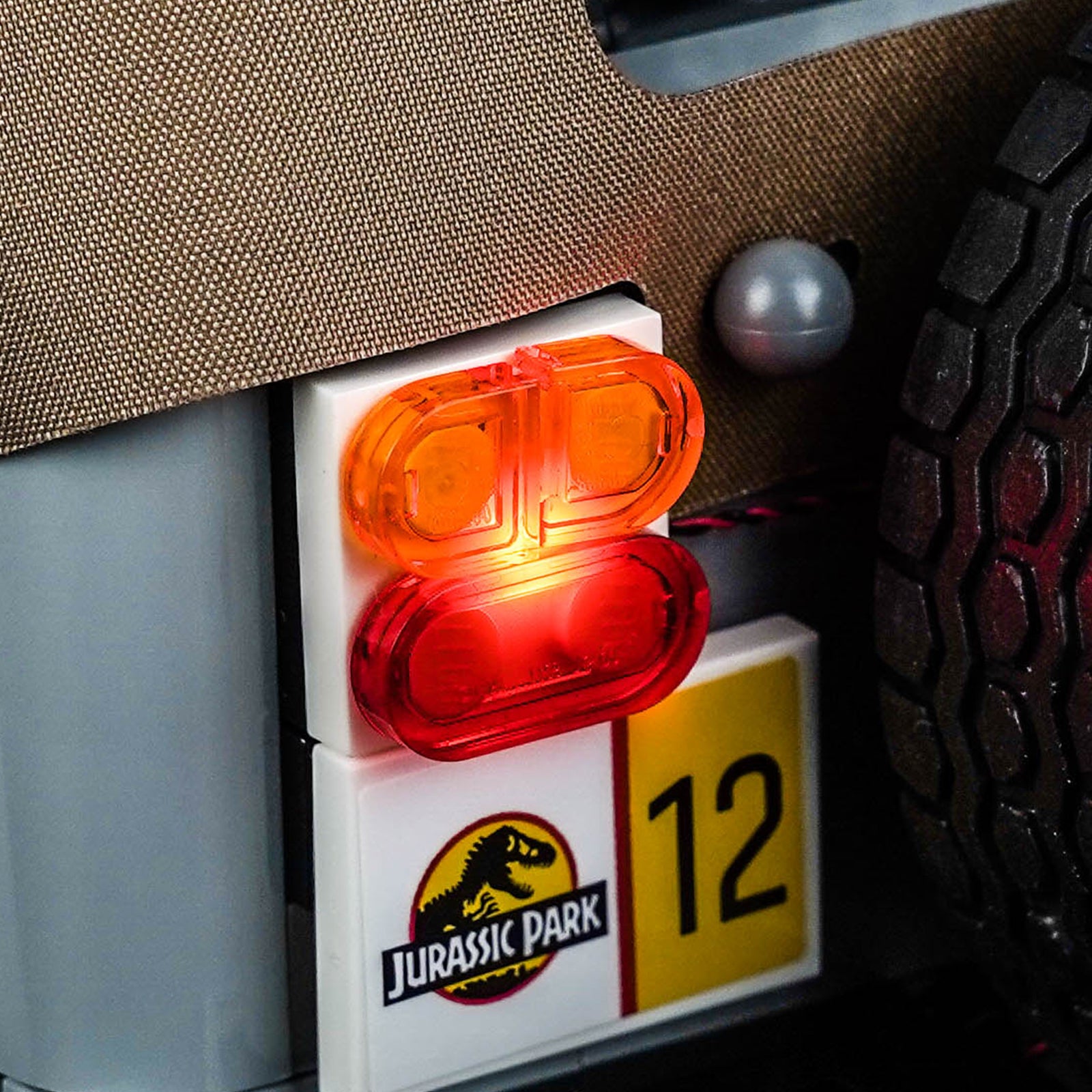 BrickBling Light Kit for LEGO Jurassic World Jurassic Park Jeep® Wrangler 77984