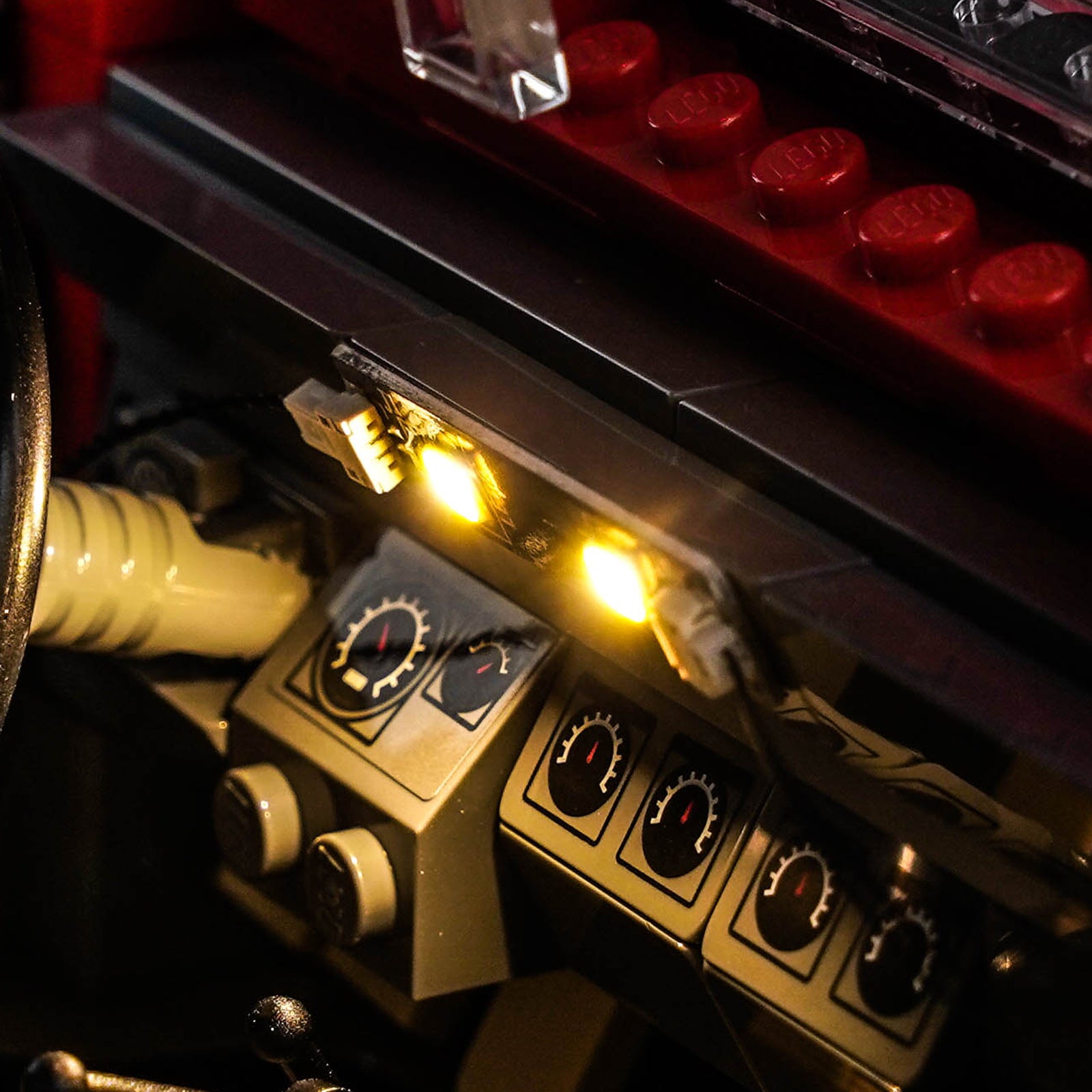 BrickBling Light Kit for LEGO Jurassic World Jurassic Park Jeep® Wrangler 77984