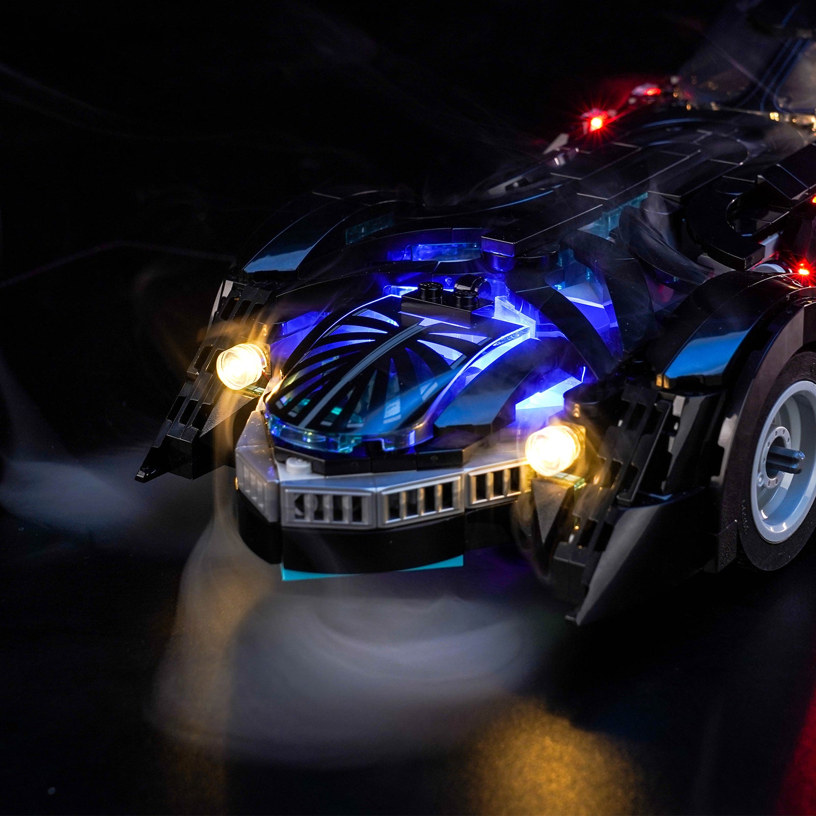 Kit d'éclairage BrickBling pour LEGO Batman Forever™ Batmobile™ 76304 Version GC