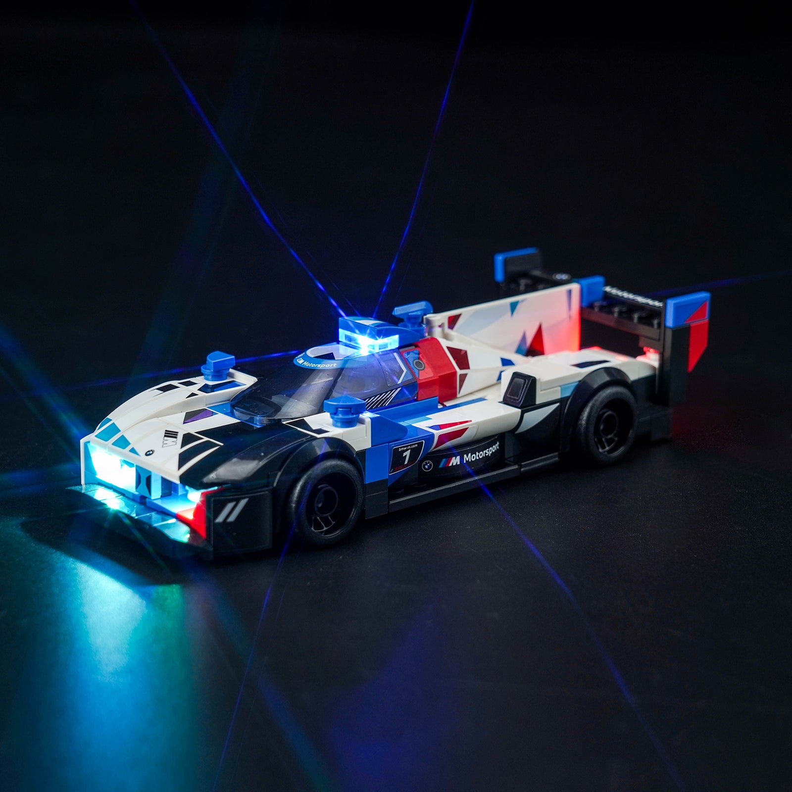 Kit d'éclairage BrickBling pour voitures de course LEGO Speed Champions BMW M4 GT3 et BMW M Hybrid V8 76922