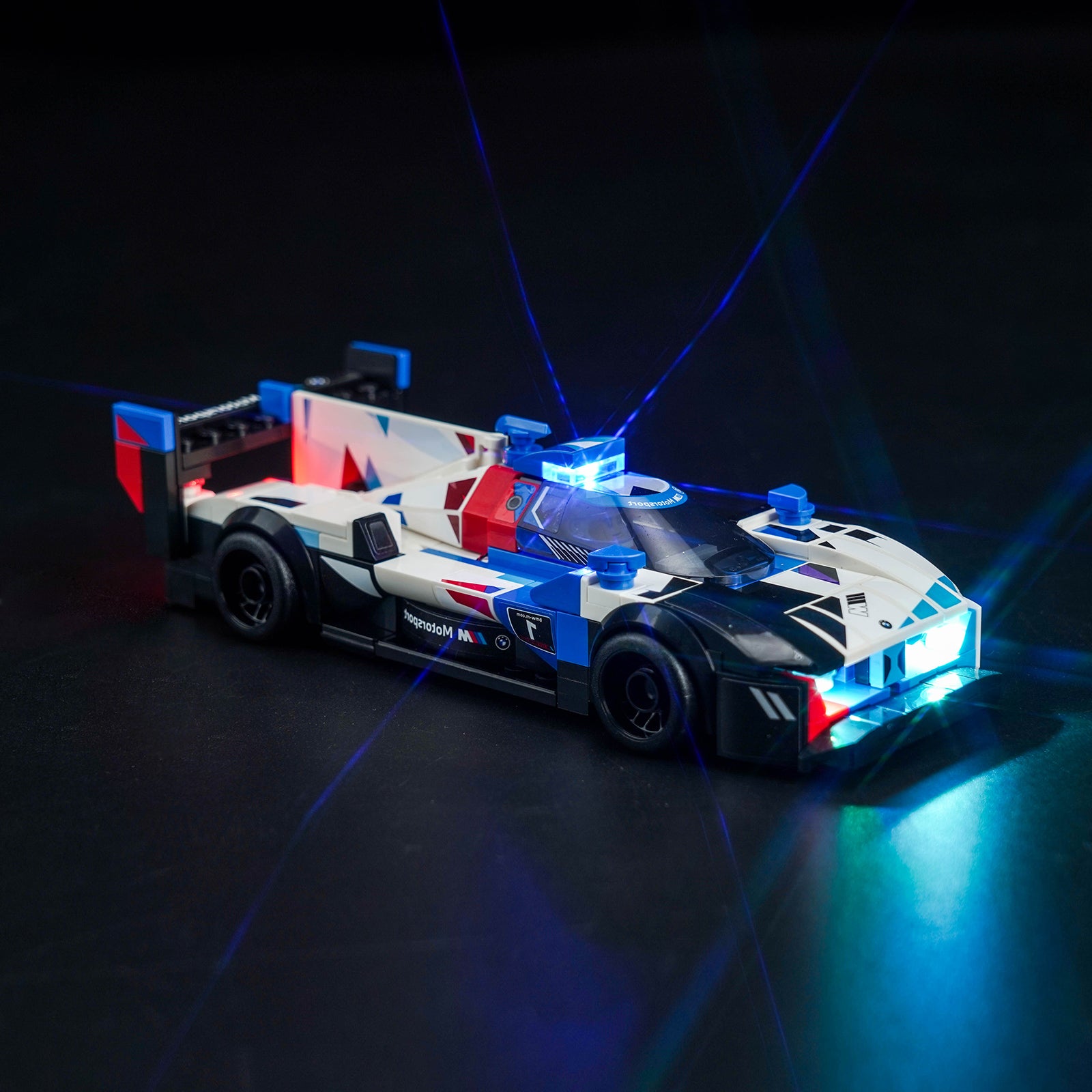 Kit d'éclairage BrickBling pour voitures de course LEGO Speed Champions BMW M4 GT3 et BMW M Hybrid V8 76922