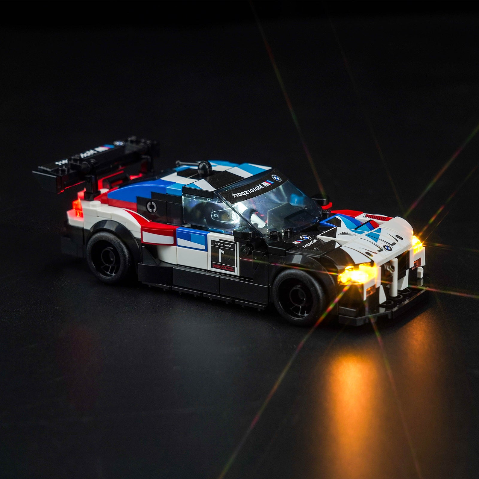 Kit d'éclairage BrickBling pour voitures de course LEGO Speed Champions BMW M4 GT3 et BMW M Hybrid V8 76922
