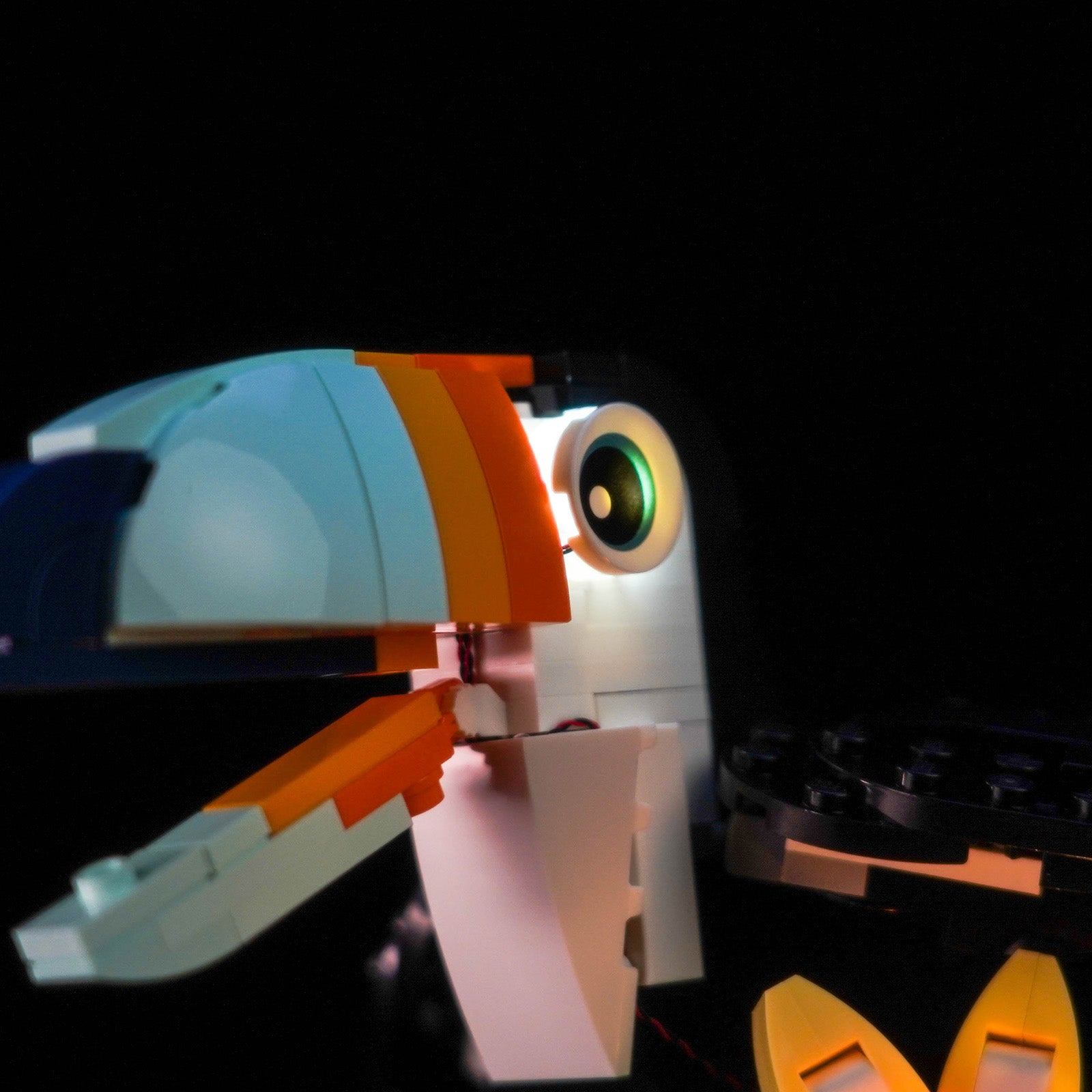 Kit d'éclairage BrickBling pour LEGO Creator 3-en-1 Animaux sauvages : Toucan tropical 31173