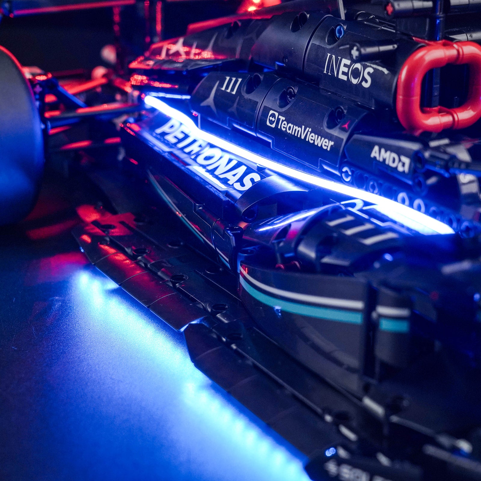 BrickBling Lichtset für LEGO Technic Mercedes-AMG F1 W14 E Performance 42171