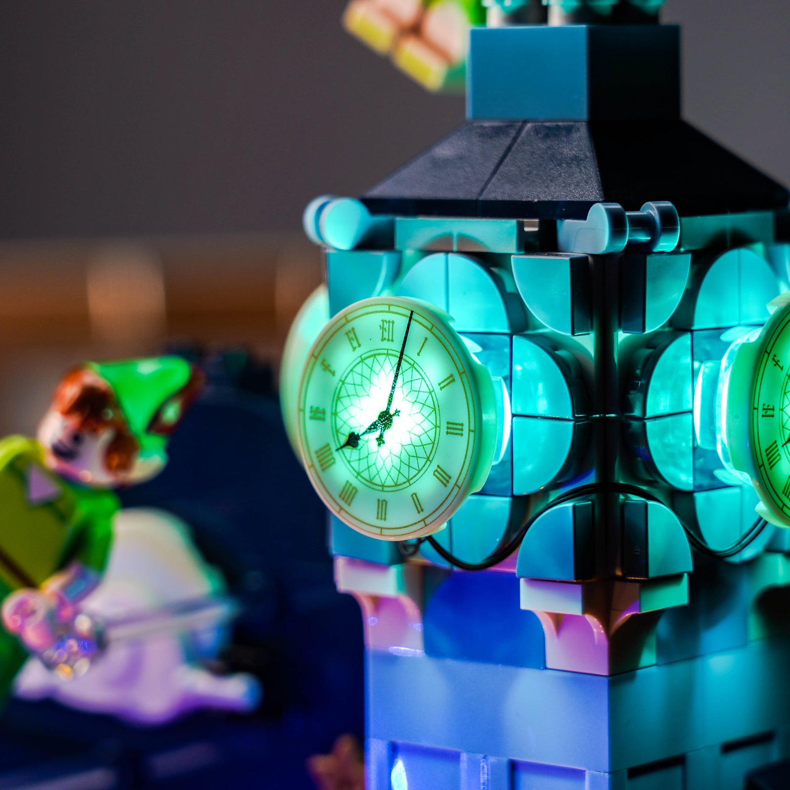 Kit d'éclairage BrickBling pour LEGO Disney Le vol de Peter Pan et Wendy au-dessus de Londres 43232