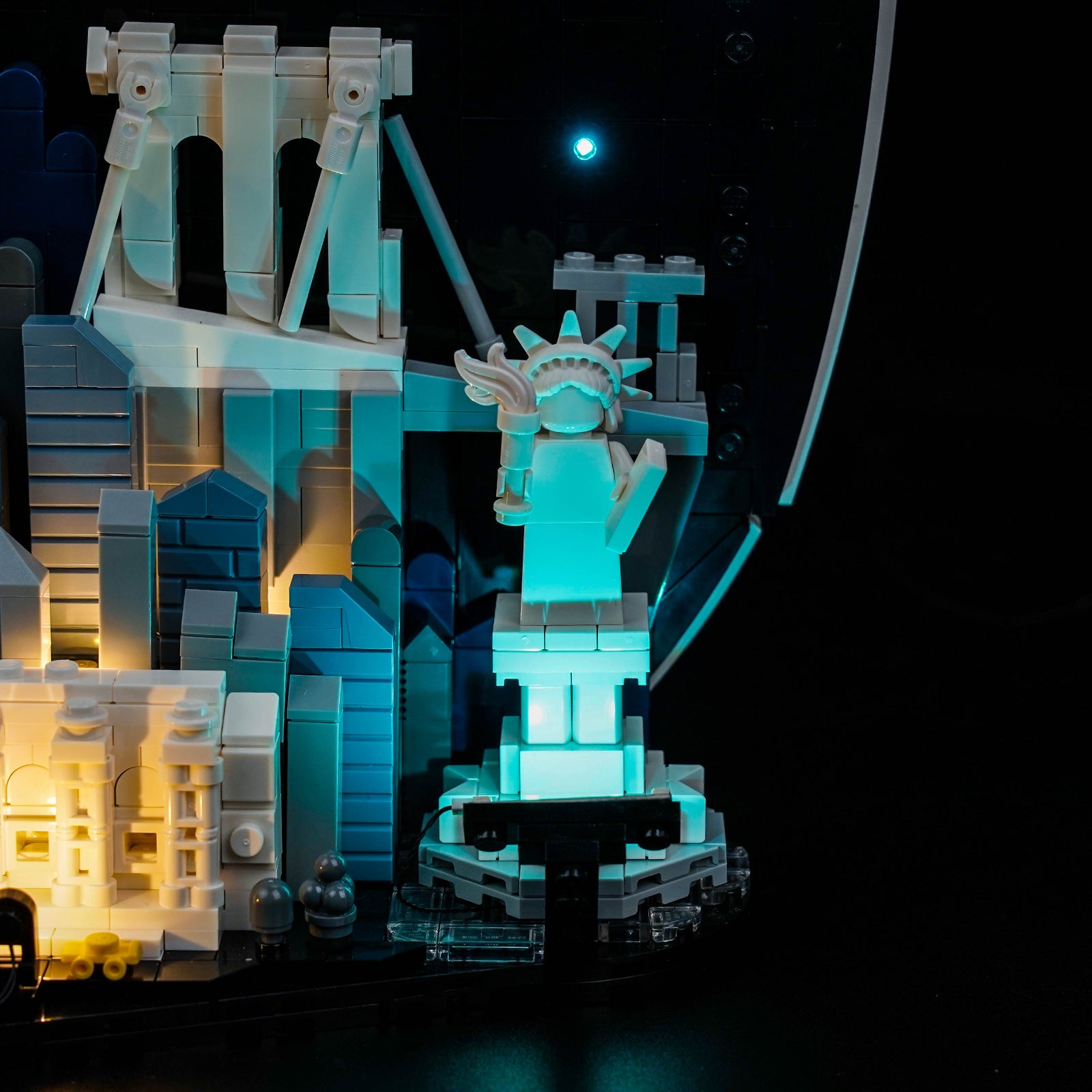Kit d'éclairage BrickBling pour LEGO Architecture New York City – La Grosse Pomme 21066