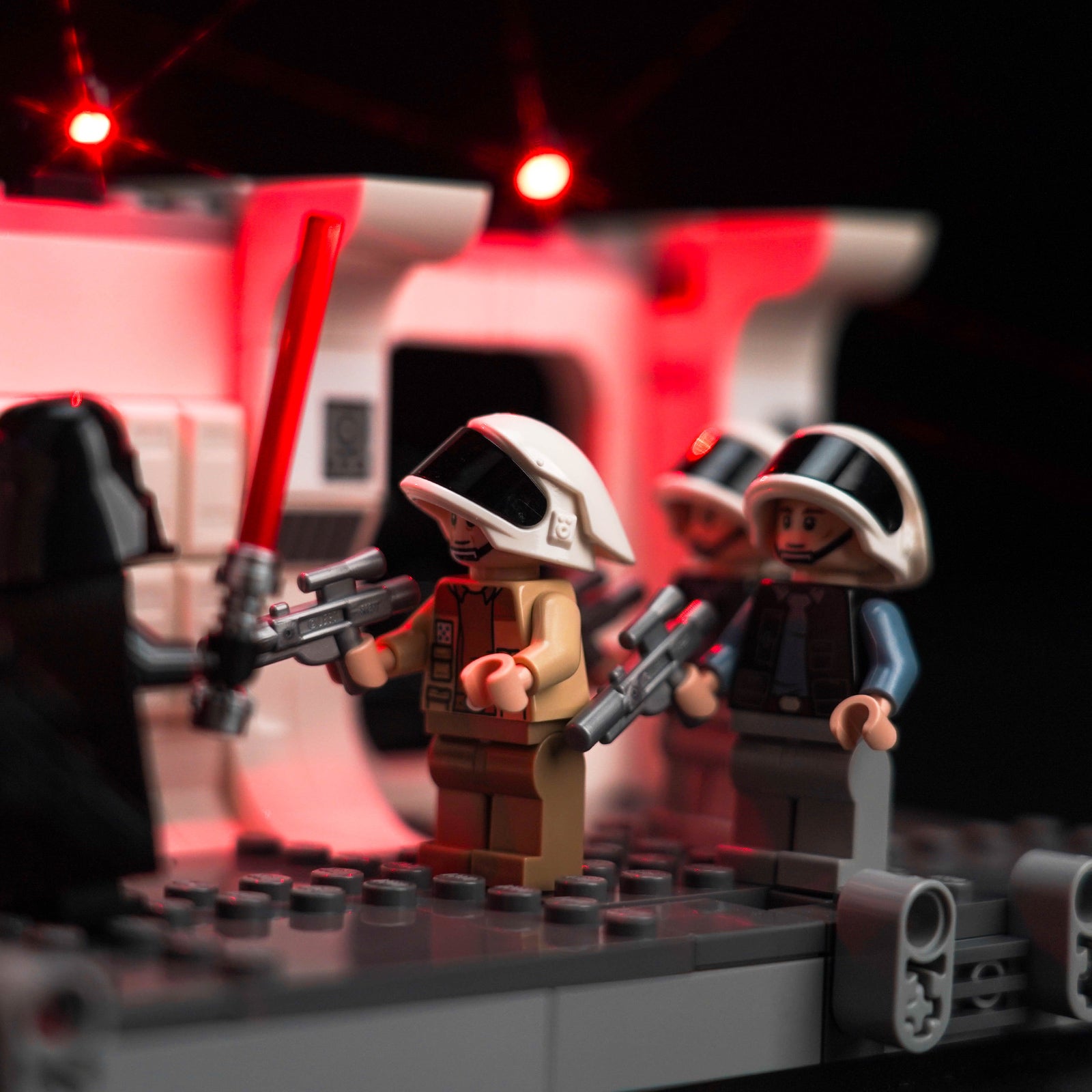 Partial detail showcase of the lighting effects for the BrickBling Light Kit for LEGO Star Wars Boarding the Tantive IV™ 75387