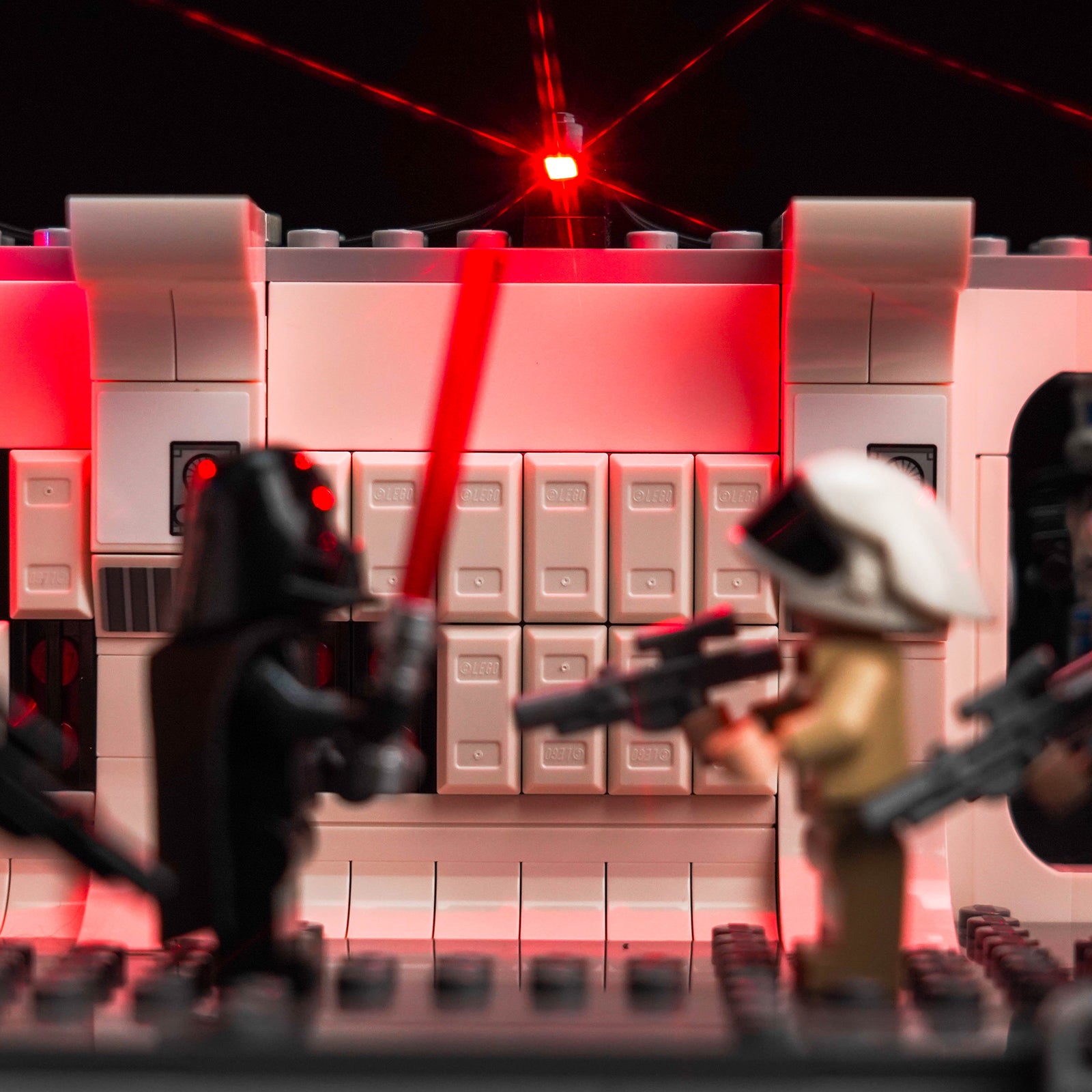 Partial detail showcase of the lighting effects for the BrickBling Light Kit for LEGO Star Wars Boarding the Tantive IV™ 75387