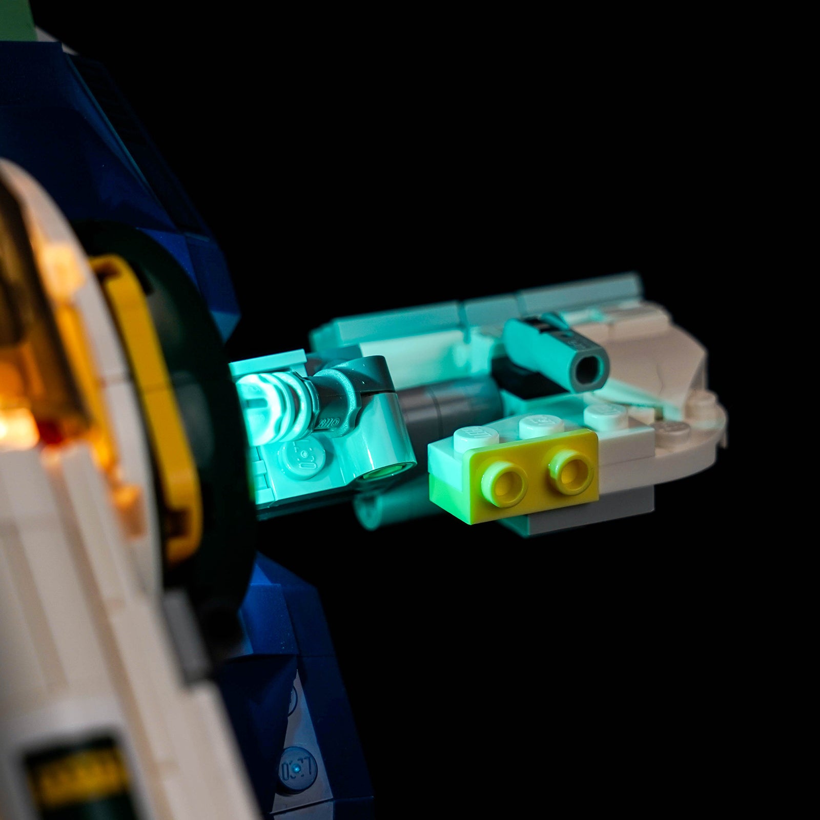 BrickBling Light Kit for LEGO Star Wars Jango Fett's Starship 75433