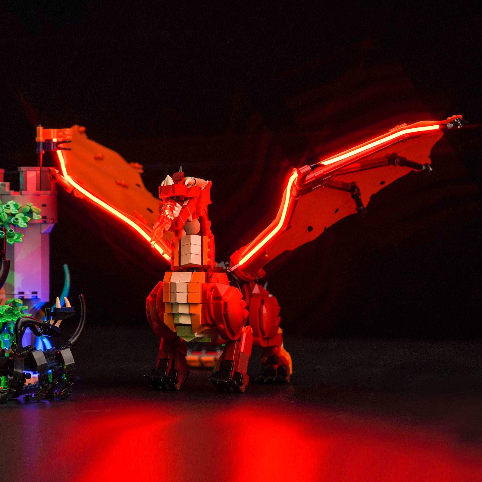 Lighting effects detail showcase designed for the LEGO Dungeons & Dragons: Red Dragon's Tale 21348