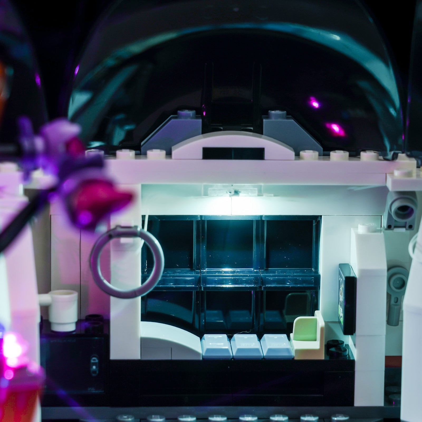Displaying Lighting Effect Details for BrickBling Light Kit compatible with LEGO Space Science Lab 60439