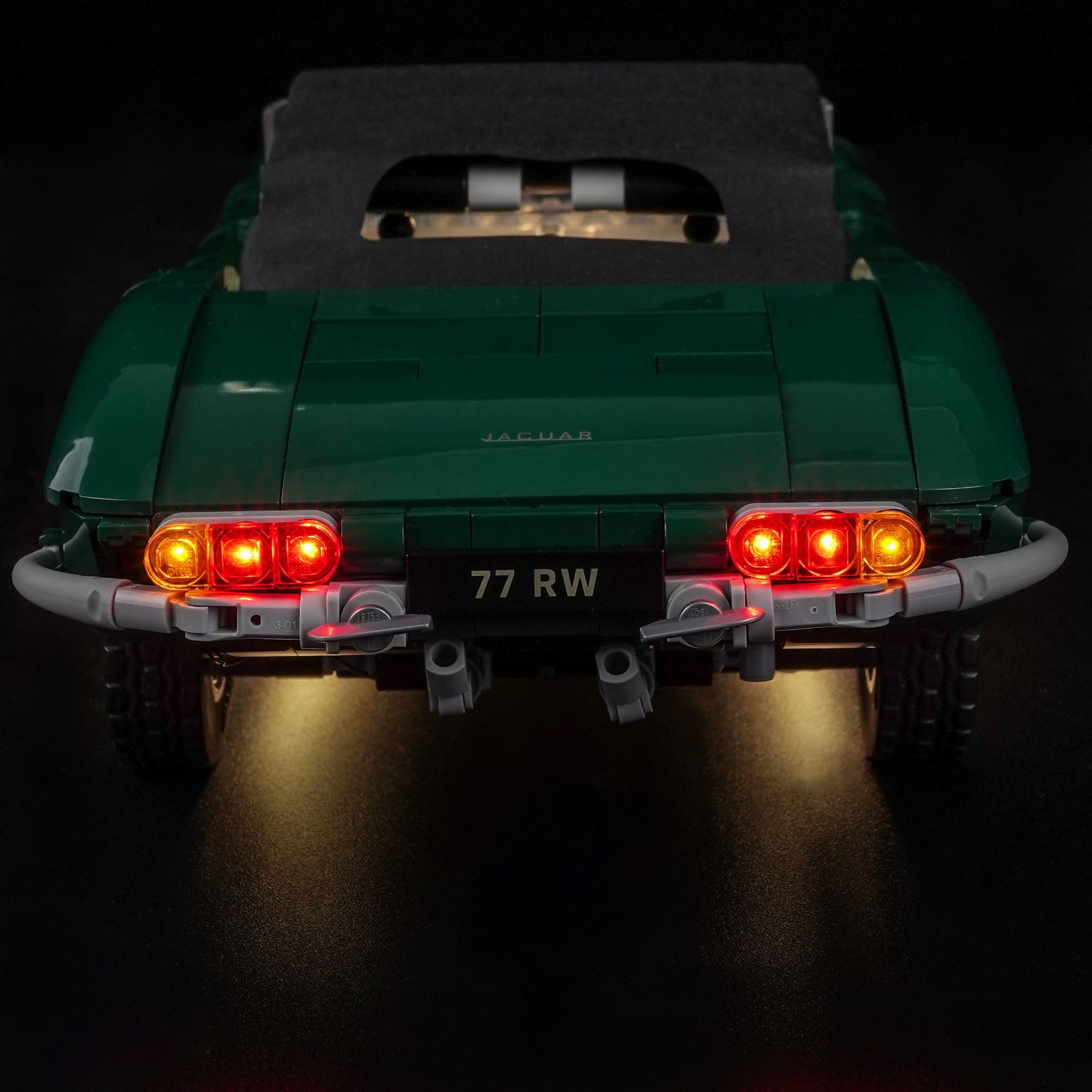 Kit d'éclairage BrickBling pour LEGO Icons Jaguar Type E 11381