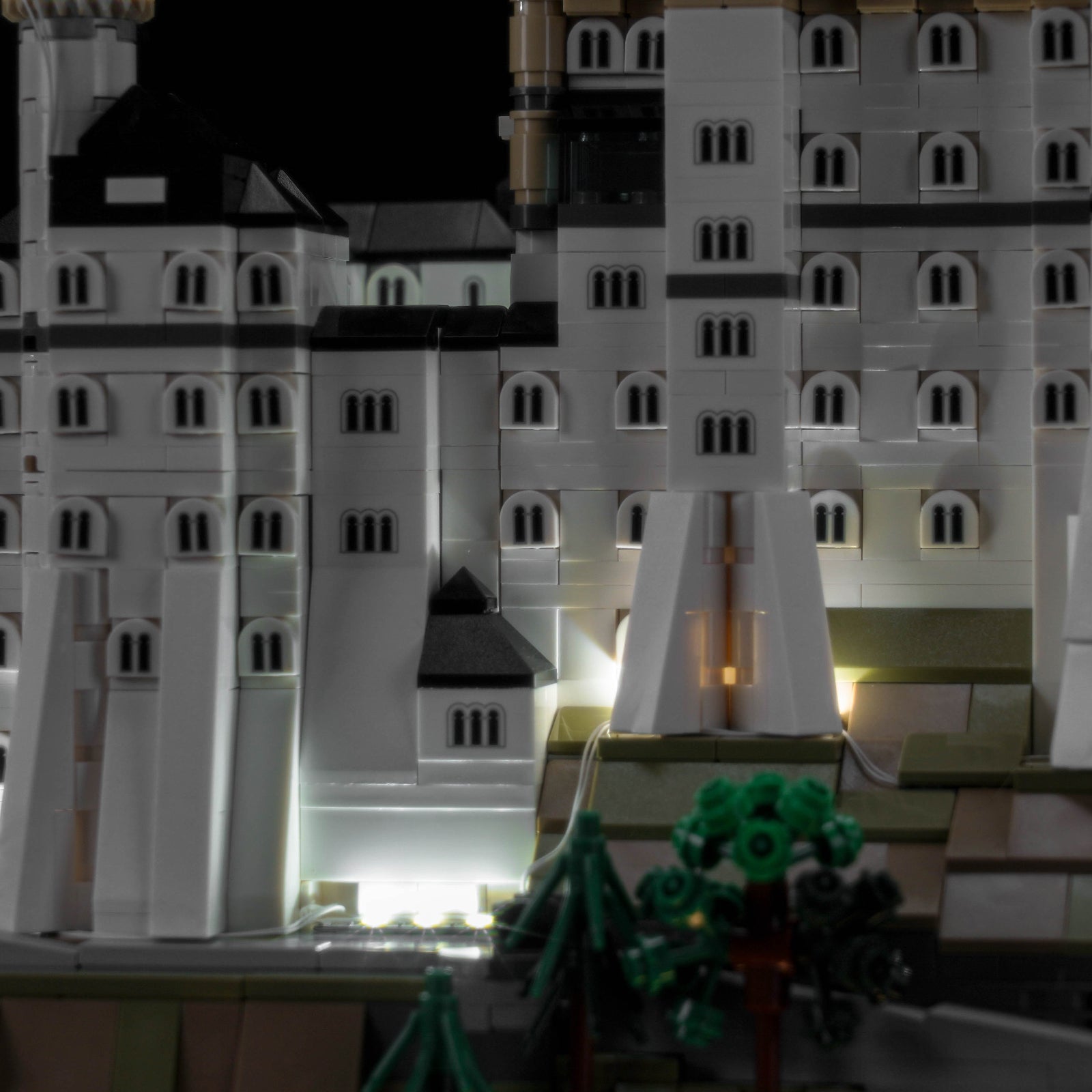 BrickBling Light Kit for LEGO Architecture Neuschwanstein Castle 21063