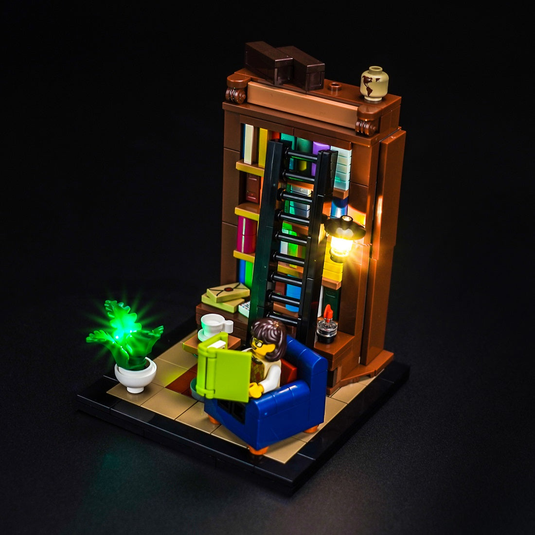 BrickBling Light Kit for LEGO Ideas Books Are My Passion 40698