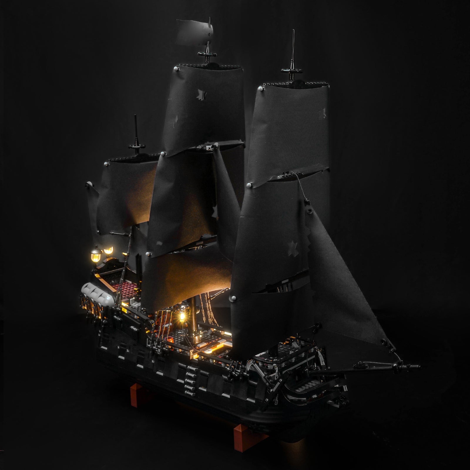 BrickBling Light Kit for LEGO Icons Captain Jack Sparrow's Pirate Ship 10365
