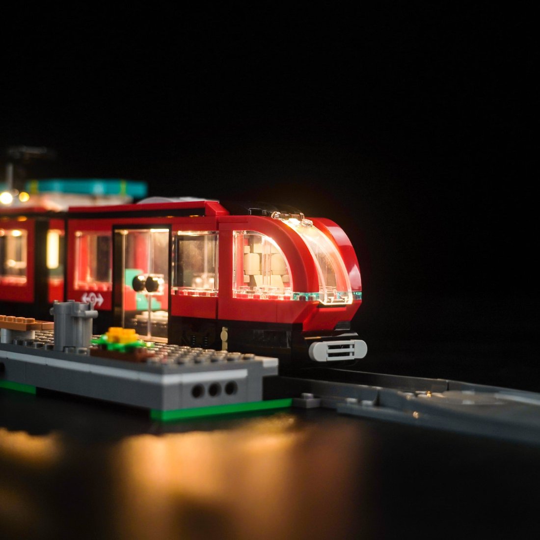 BrickBling Light Kit for LEGO City Downtown Streetcar and Station 60423