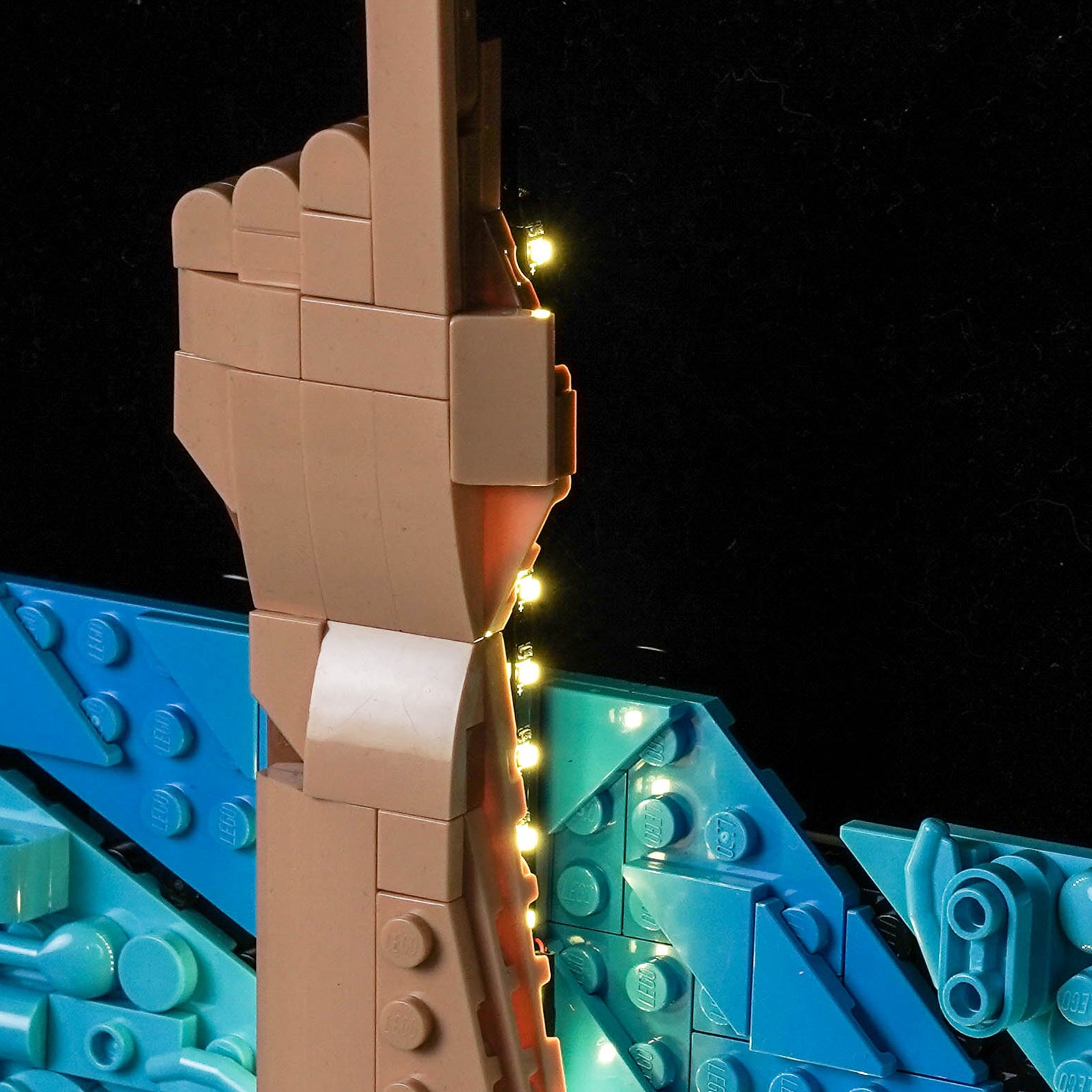 BrickBling Light Kit for LEGO Editions Lionel Messi – Celebration 43018