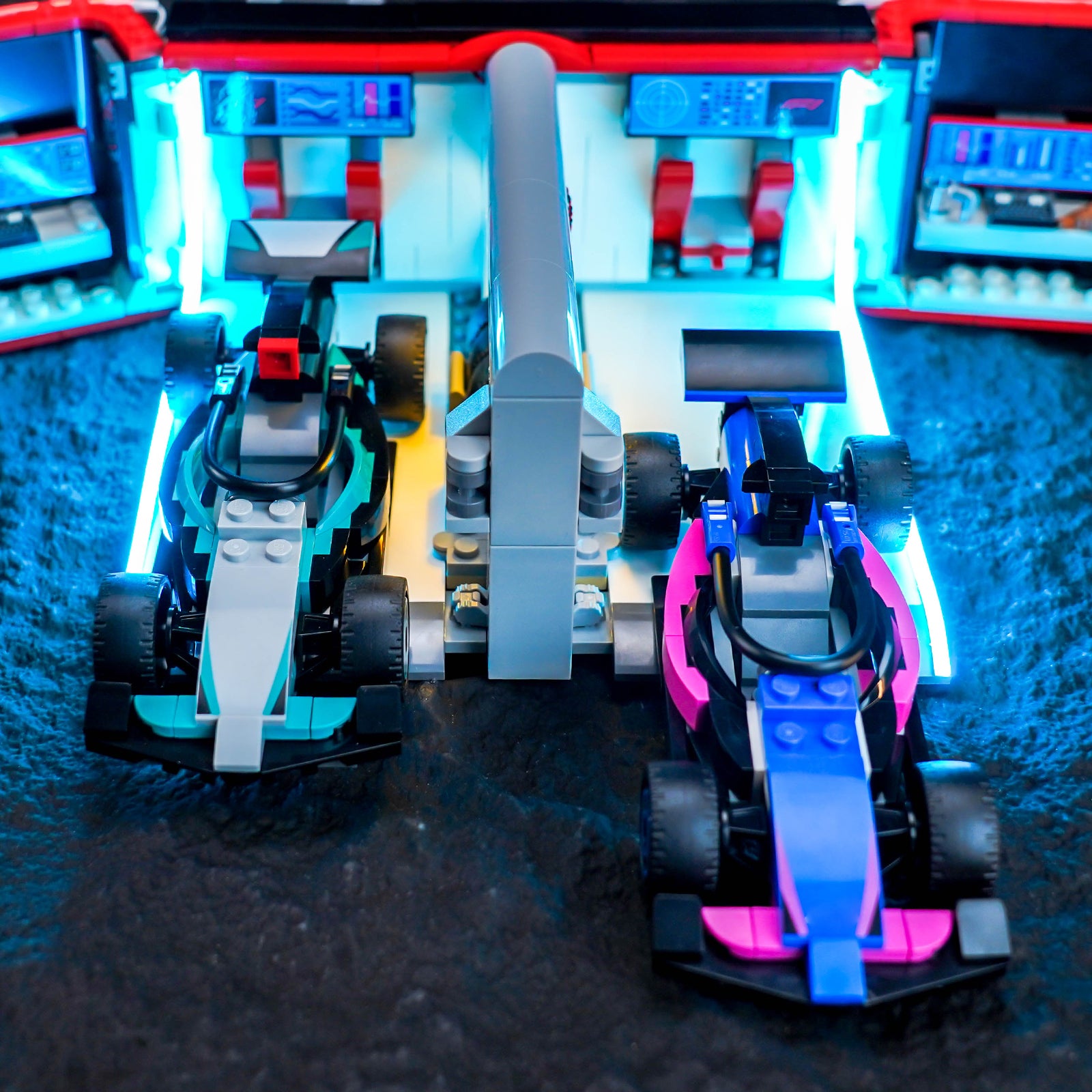 BrickBling Light Kit for LEGO City F1® Garage & Mercedes-AMG & Alpine Cars 60444
