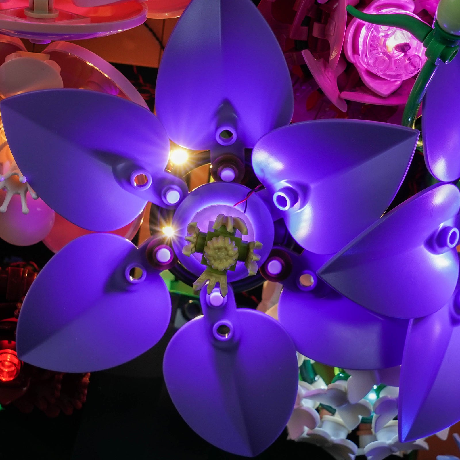 BrickBling Light Kit for LEGO The Botanical Collection Flower Wall 11503