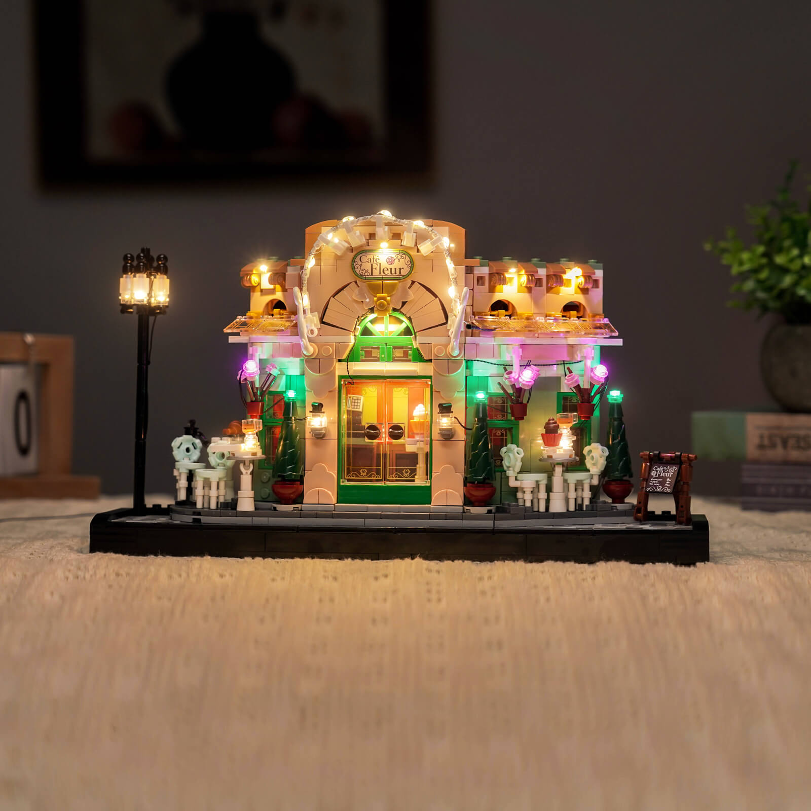 BrickBling Light Kit for LEGO Icons French Café 10362