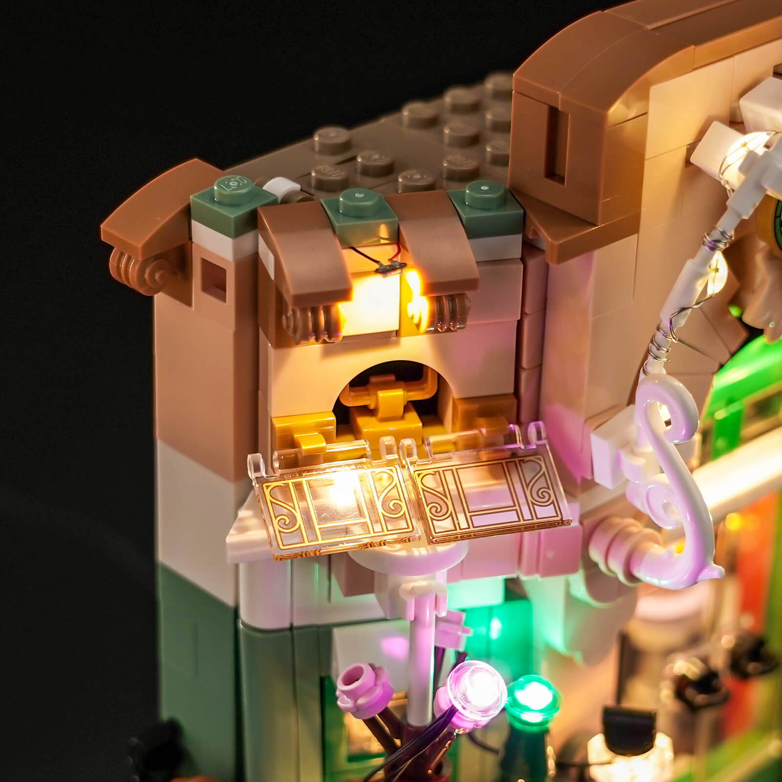 BrickBling Light Kit for LEGO Icons French Café 10362