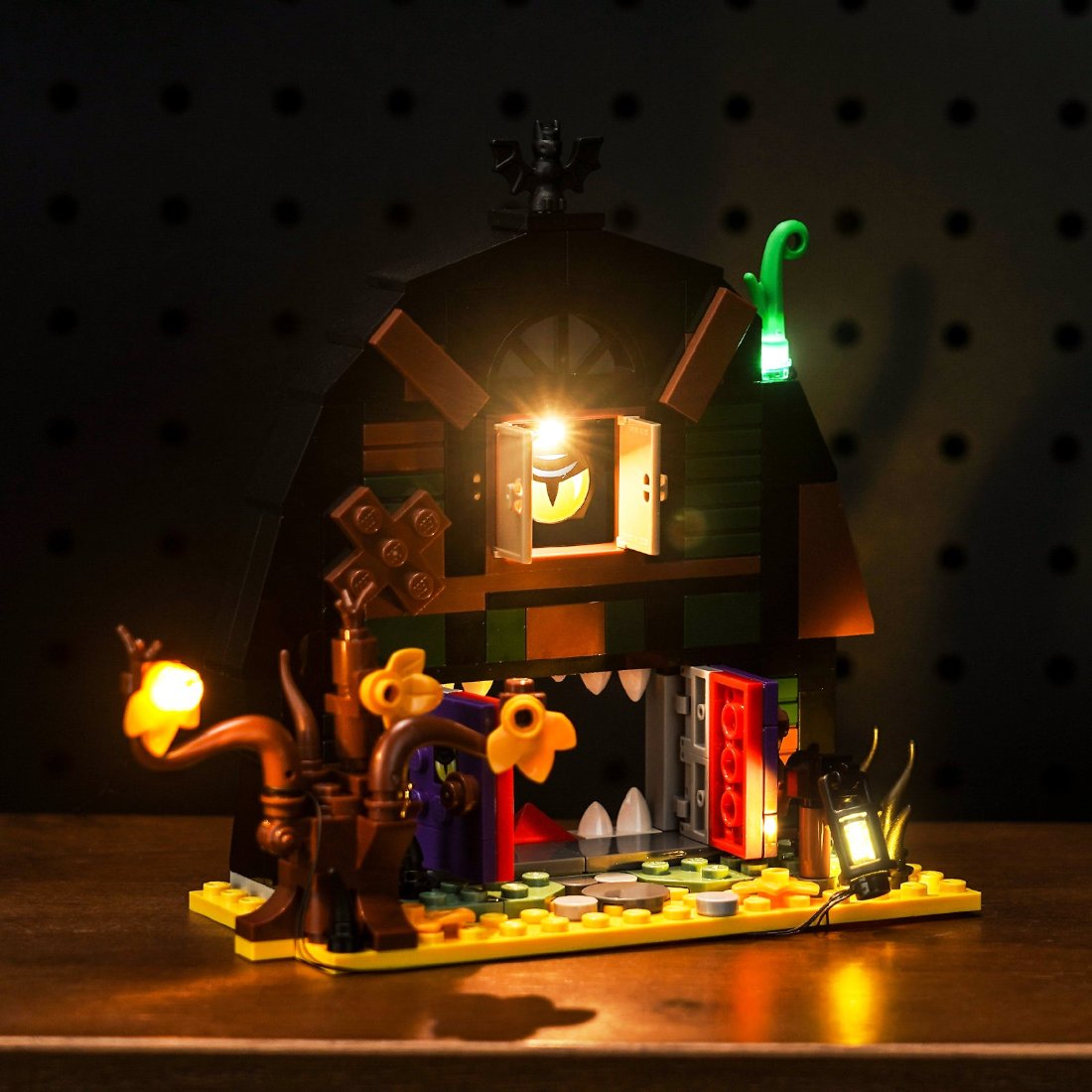 BrickBling Light Kit for LEGO Halloween Barn 40721