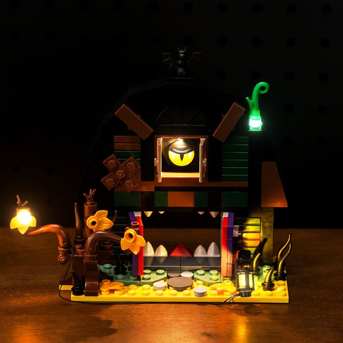BrickBling Light Kit for LEGO Halloween Barn 40721