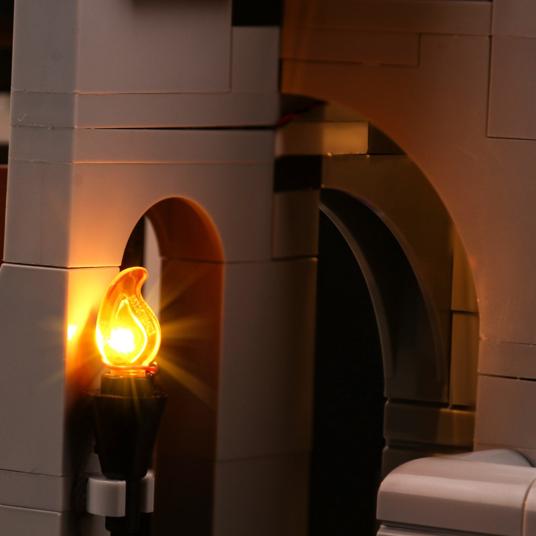 BrickBling Light Kit for LEGO Icons Lion Knights' Castle 10305
