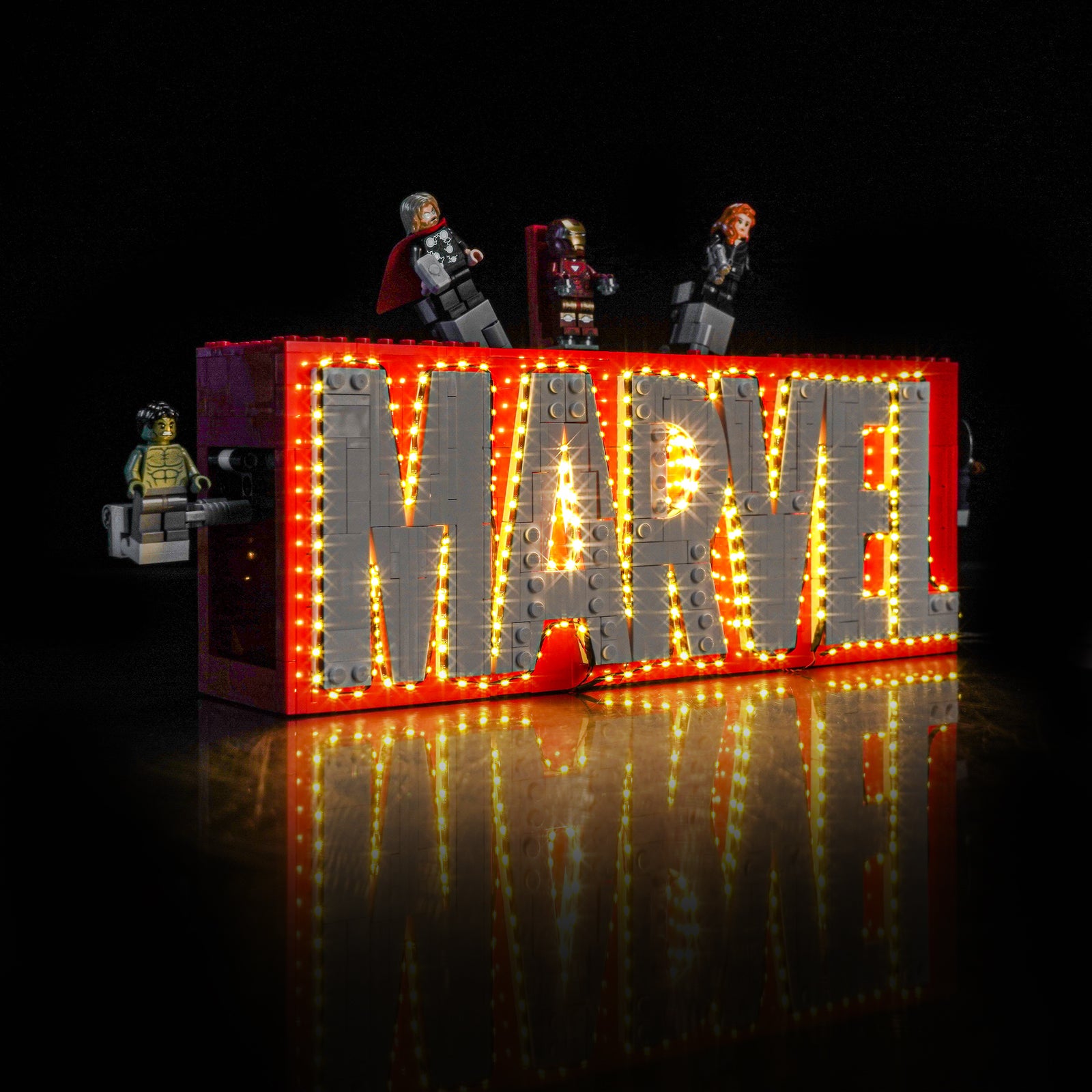 BrickBling Light Kit for LEGO Marvel MARVEL Logo & Minifigures 76313