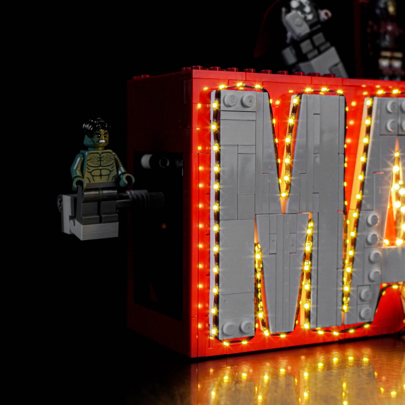 BrickBling Light Kit for LEGO Marvel MARVEL Logo & Minifigures 76313