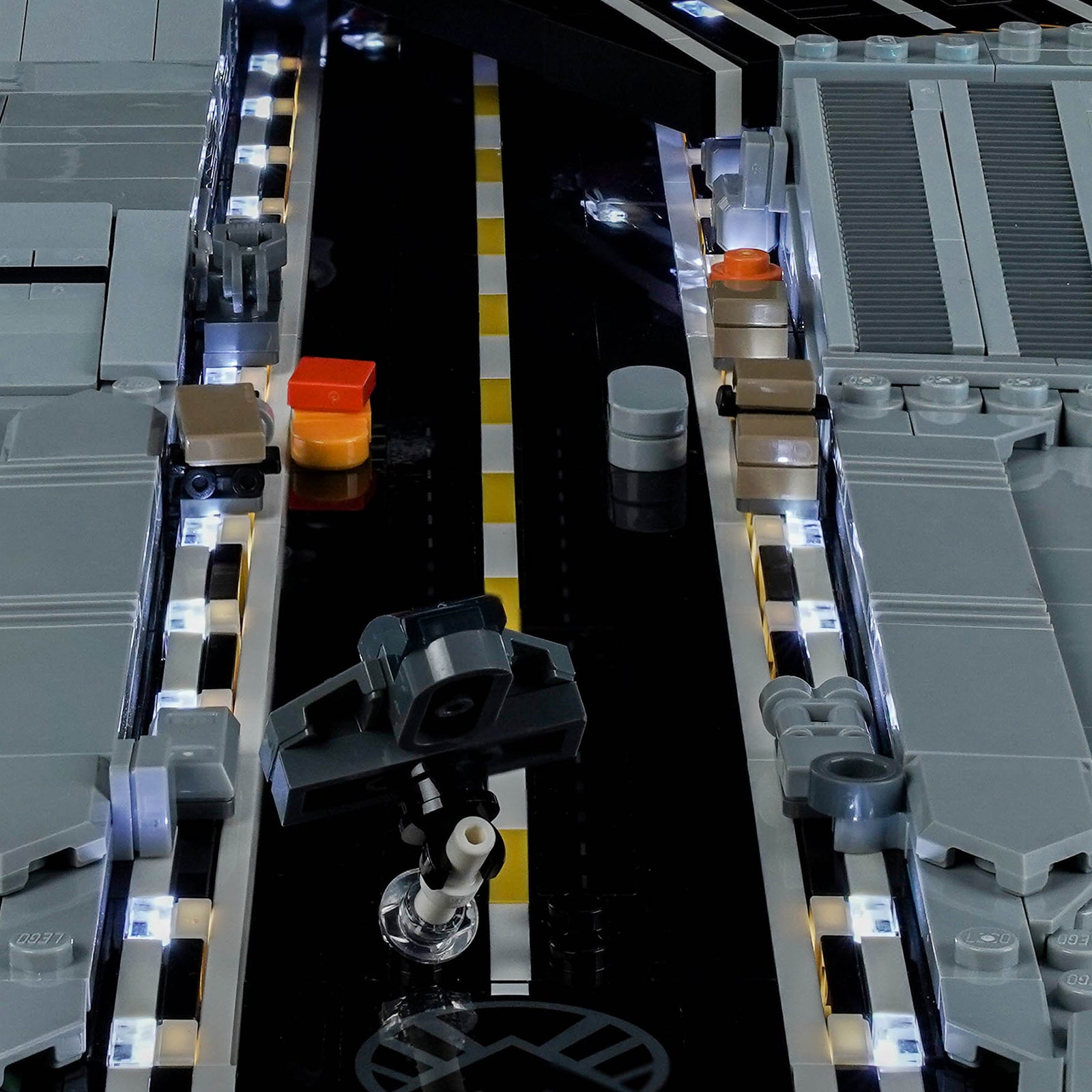 BrickBling Light Kit for LEGO Marvel S.H.I.E.L.D. Helicarrier 76354