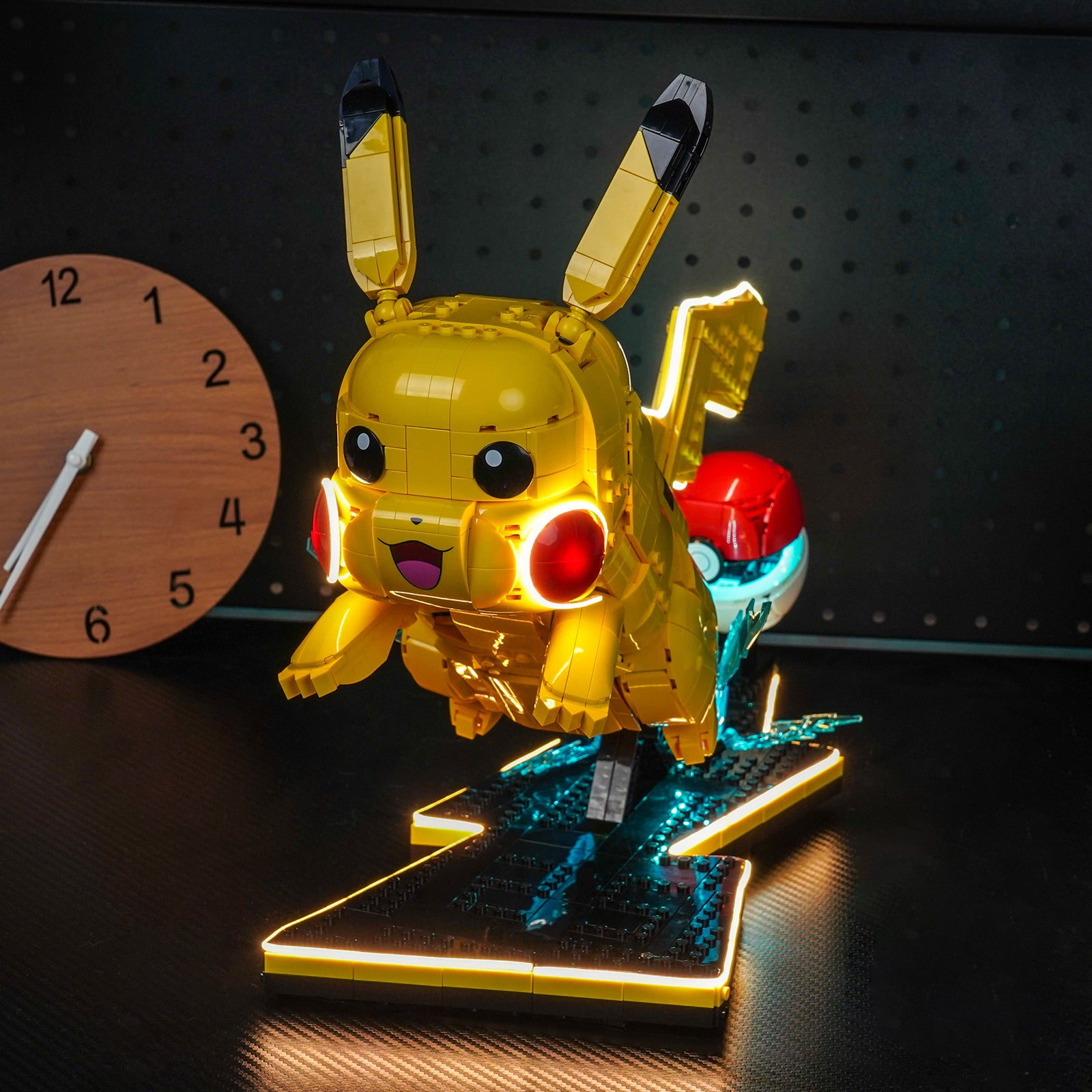 BrickBling Light Kit for LEGO Pokémon Pikachu and Poké Ball 72152
