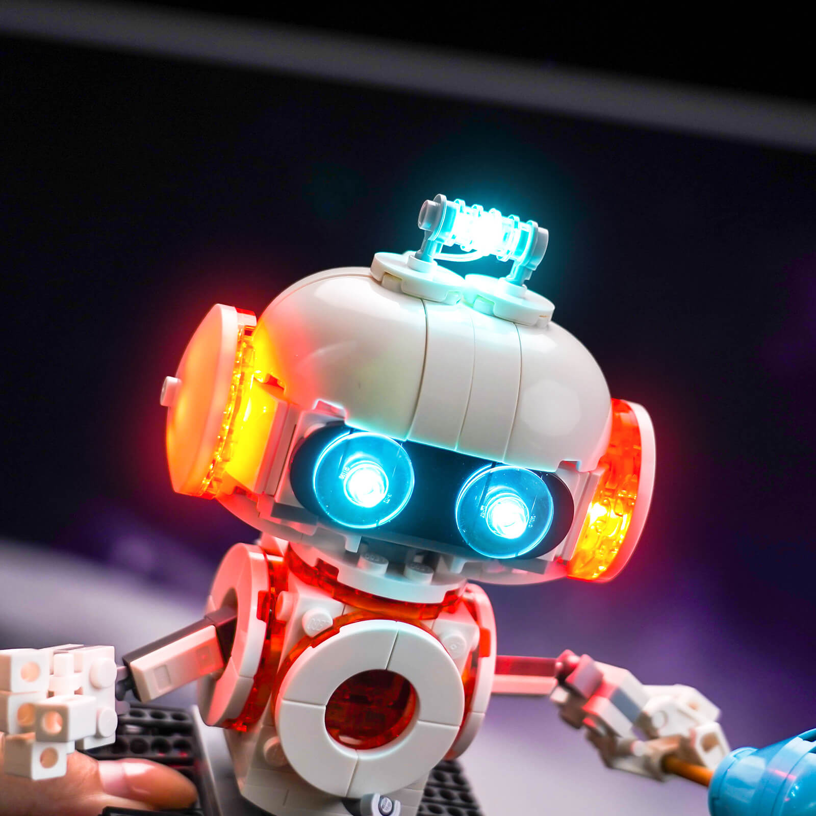 BrickBling Light Kit for LEGO Creator 3-in-1 Space Robot 31164