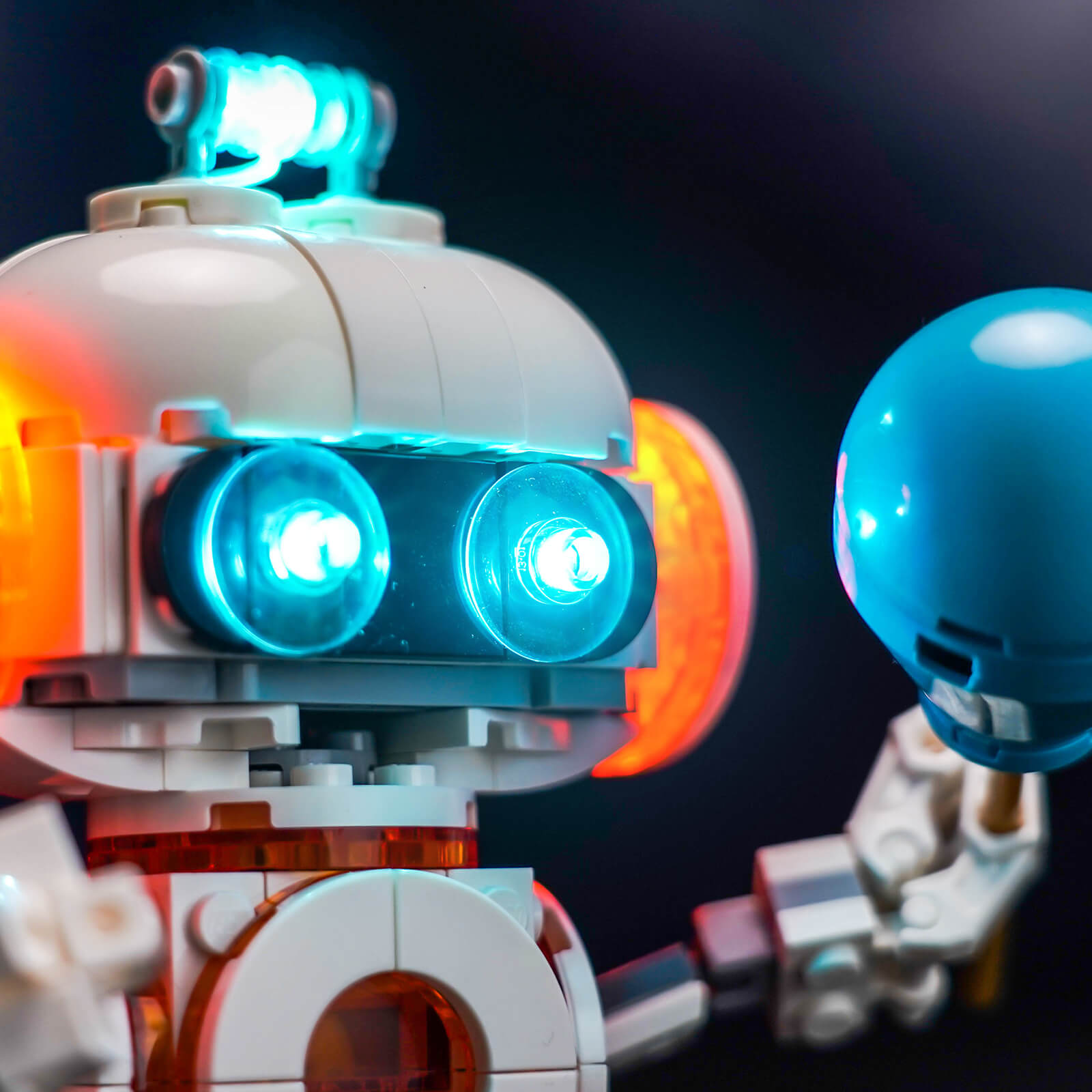 BrickBling Light Kit for LEGO Creator 3-in-1 Space Robot 31164