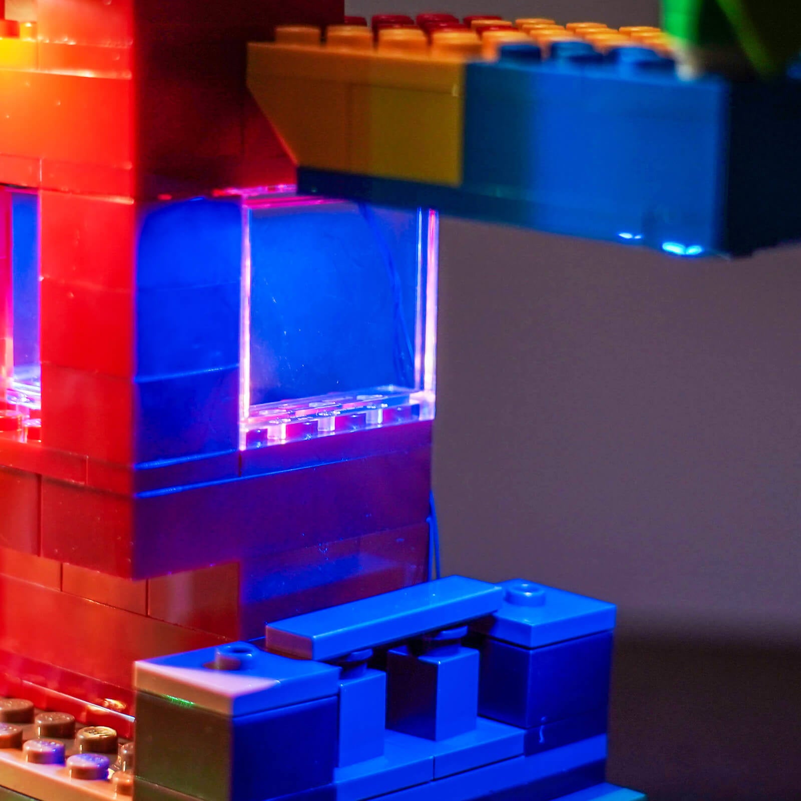 BrickBling Light Kit for LEGO Minecraft The Parrot Houses 21282