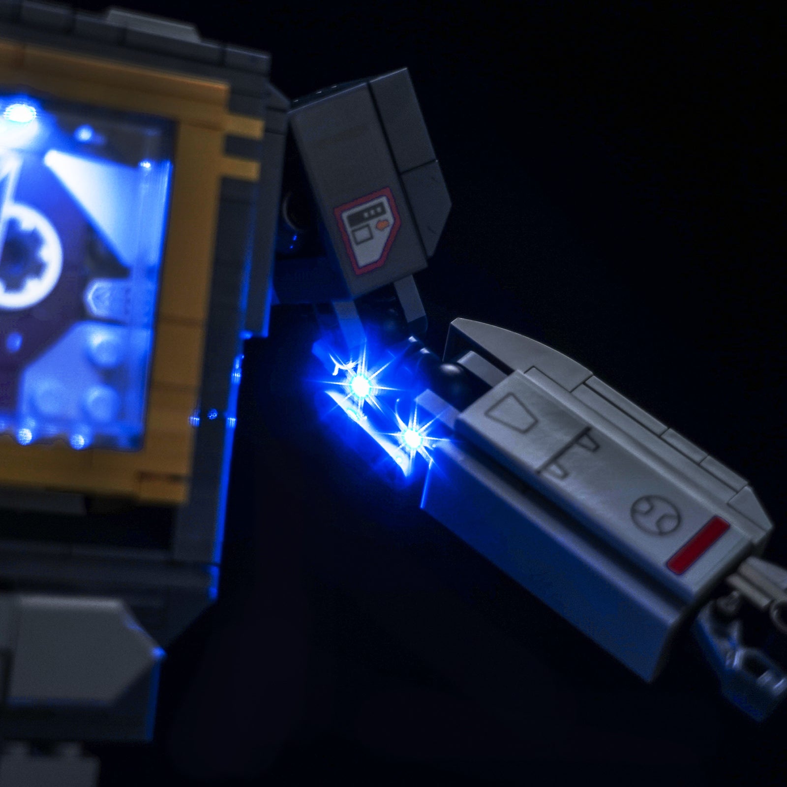 BrickBling Light Kit for LEGO Icons Transformers: Soundwave 10358